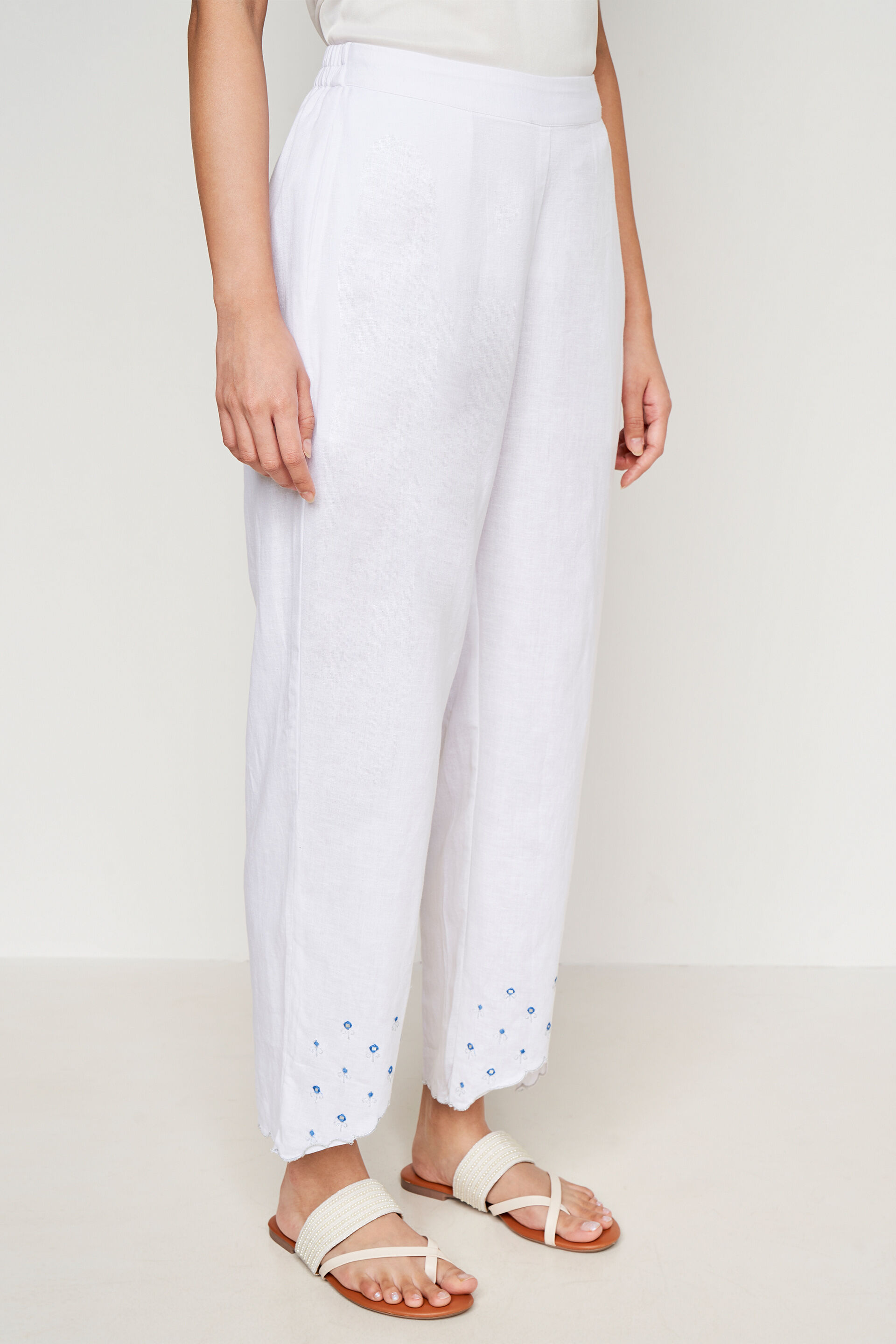 Buy White Solid Straight Bottom Online at Best Price at Global Desi FW22GA922BTRL