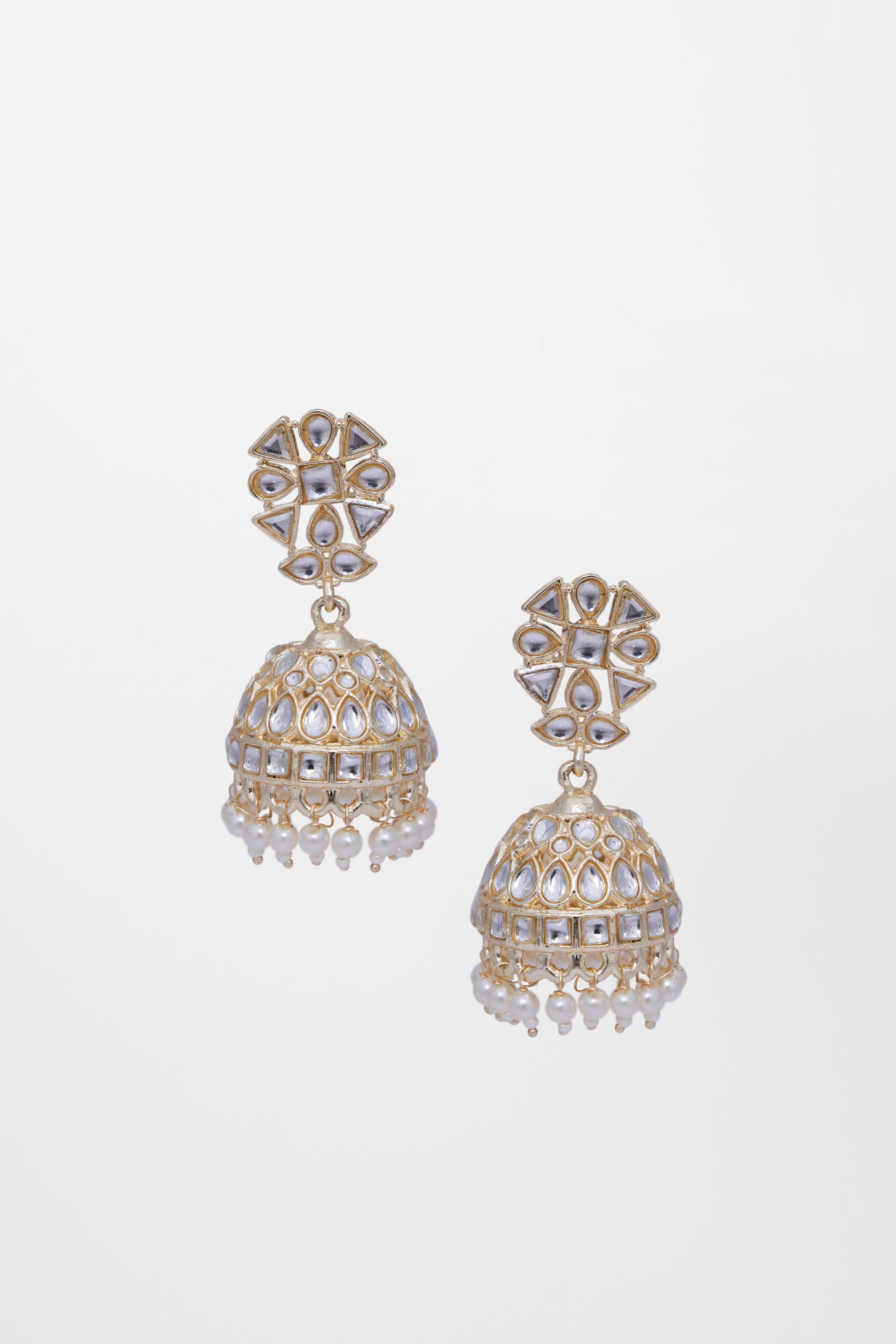 New Jewelry for Women Buy Latest Earrings Footwear and Handbags