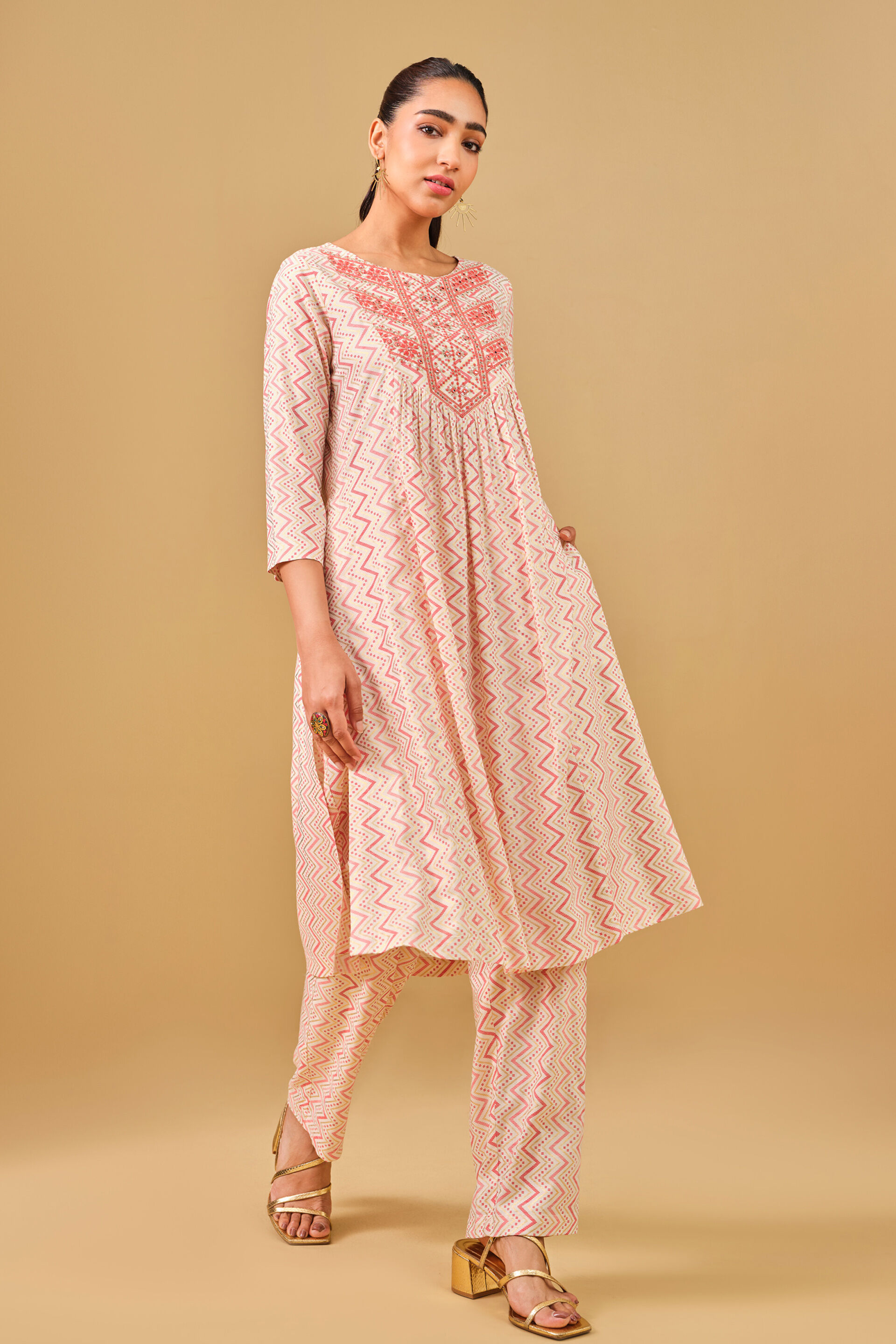 Mirror Embroidered Viscose Kurta Set, Off White, image 2