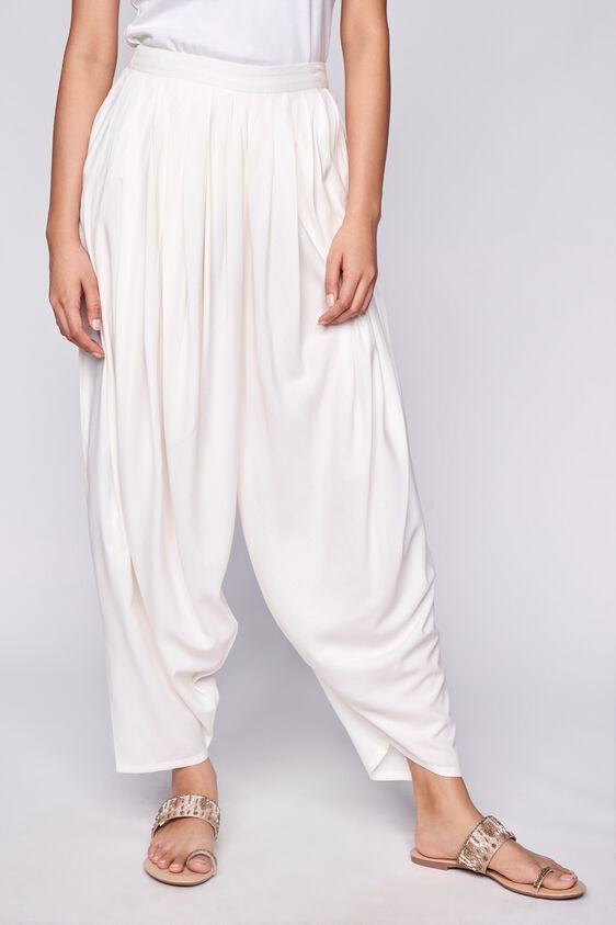 1 - White Solid Tapered Bottom, image 1