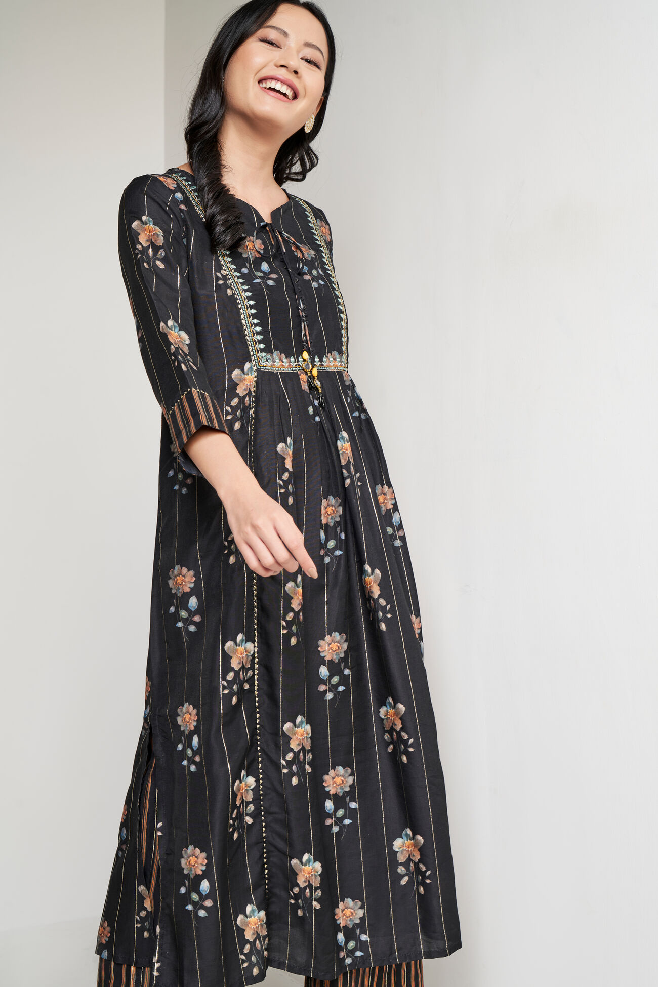 Buy Black Ethnic Motifs Straight Suit Online at Best Price at Global ...