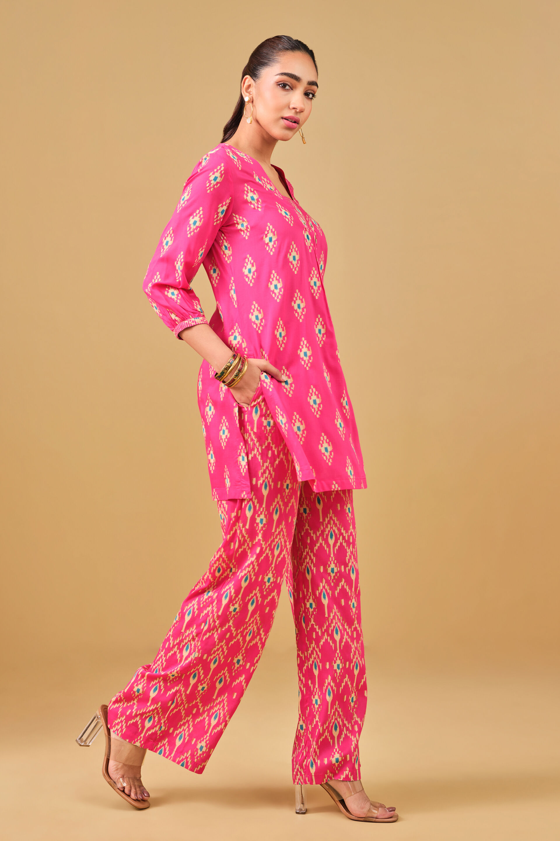 Ikat Inspired Pink Viscose Kurta Set, Pink, image 4
