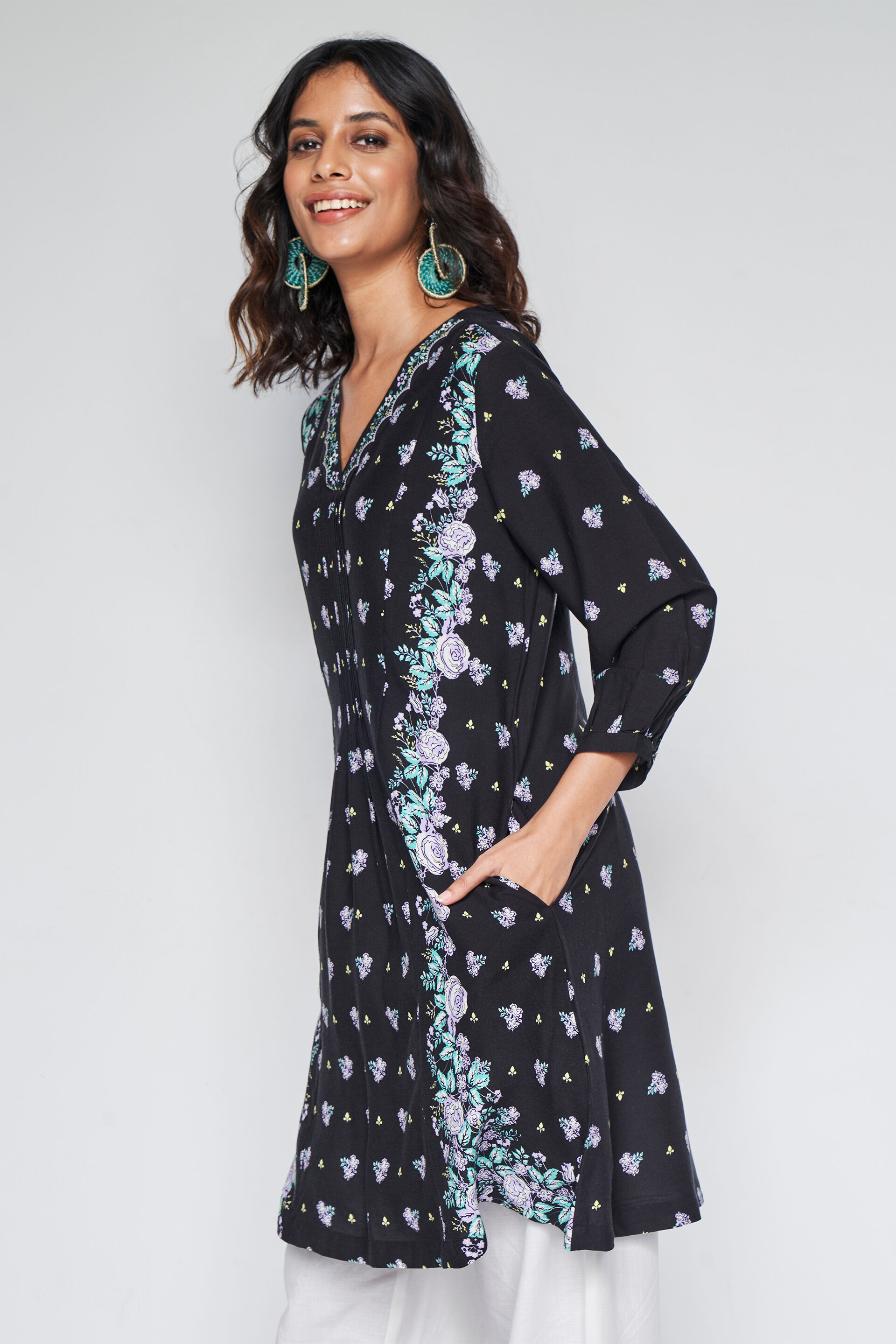 Gulbagh flared tunic, Black, image 5