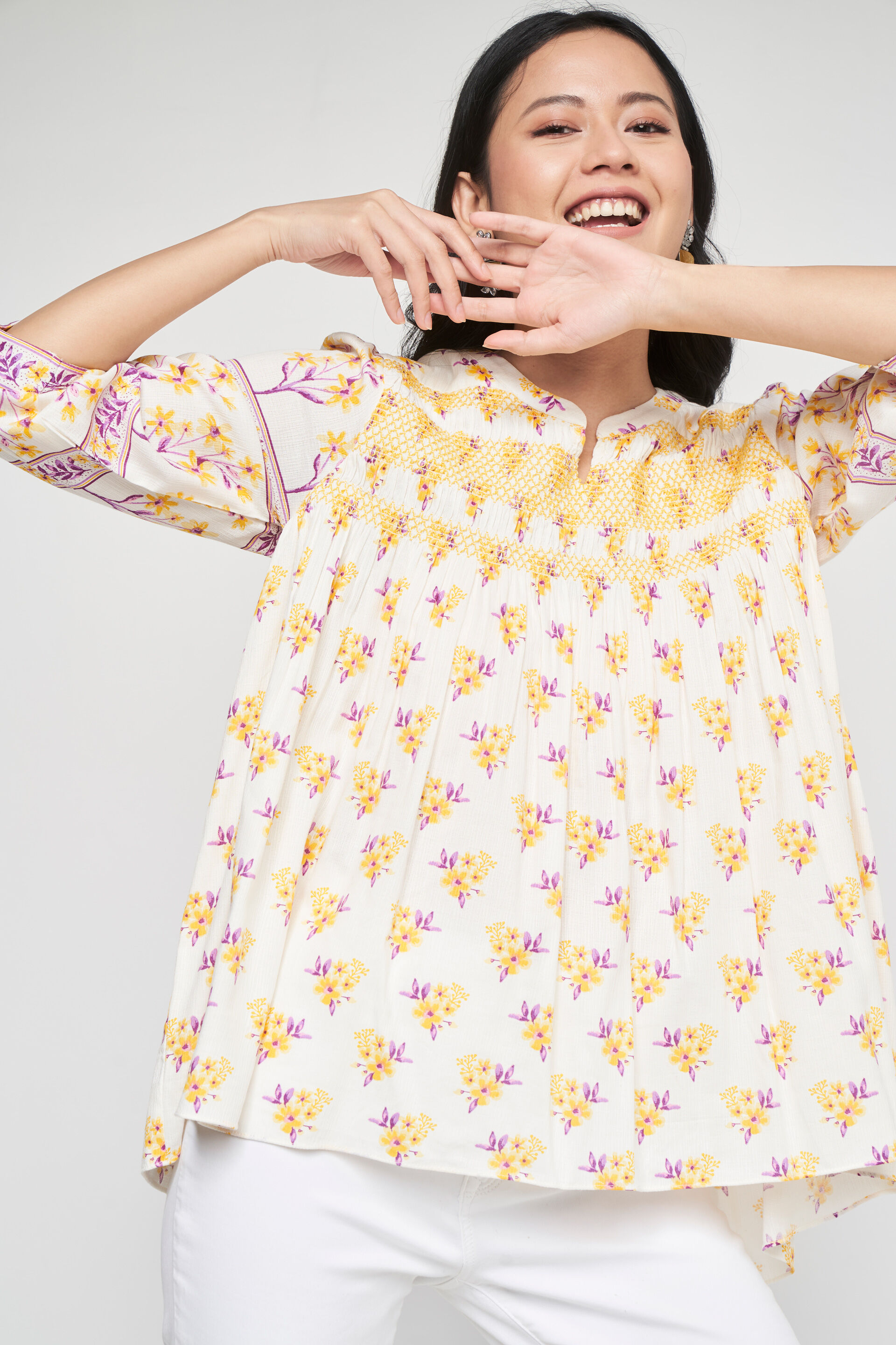 Off white top floral tee