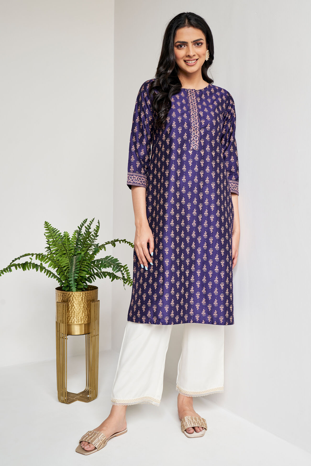 Purple Ethnic Motifs Straight Kurta, Purple, image 1