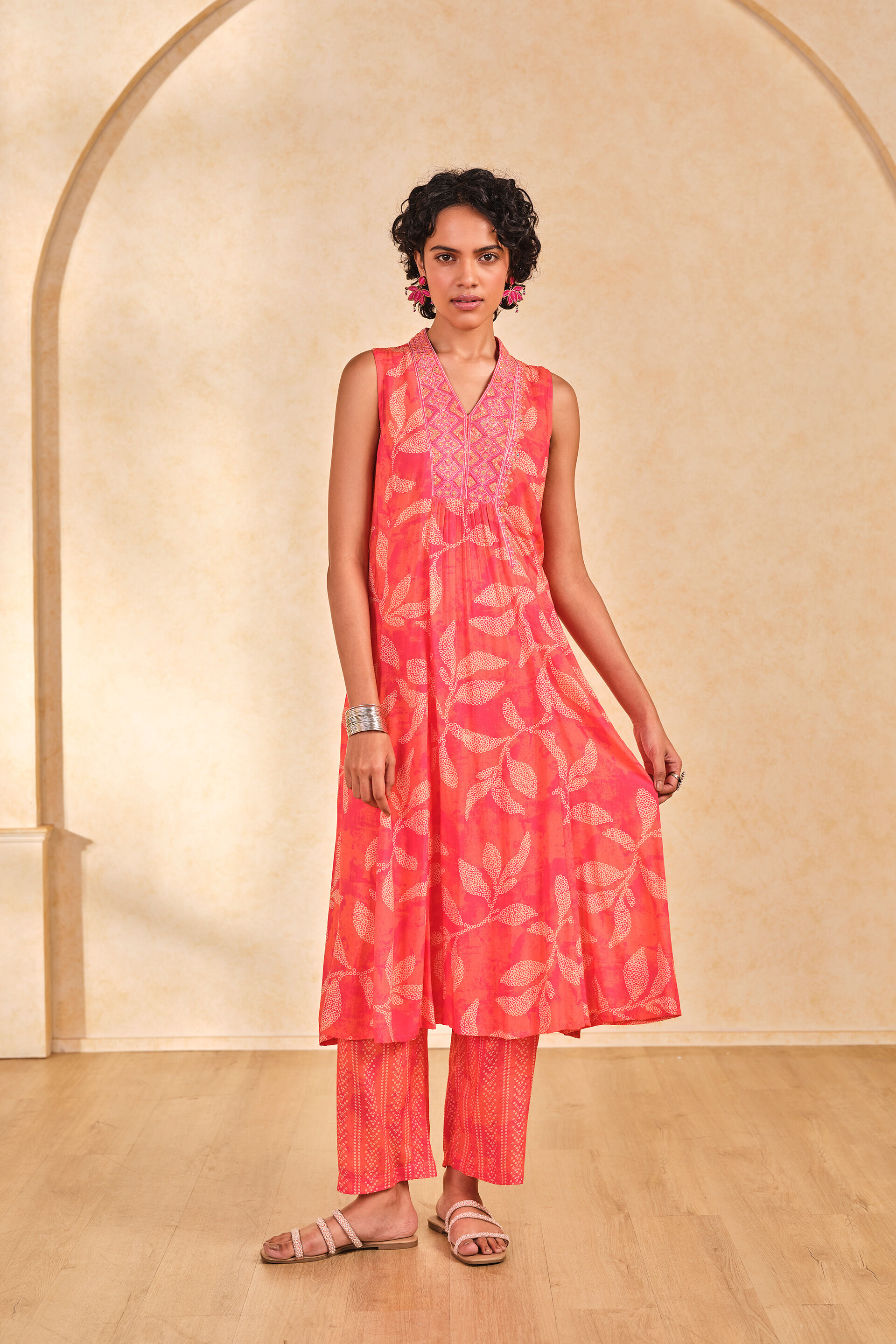 Leafy Print Kurta & Pant Set, Coral, image 4