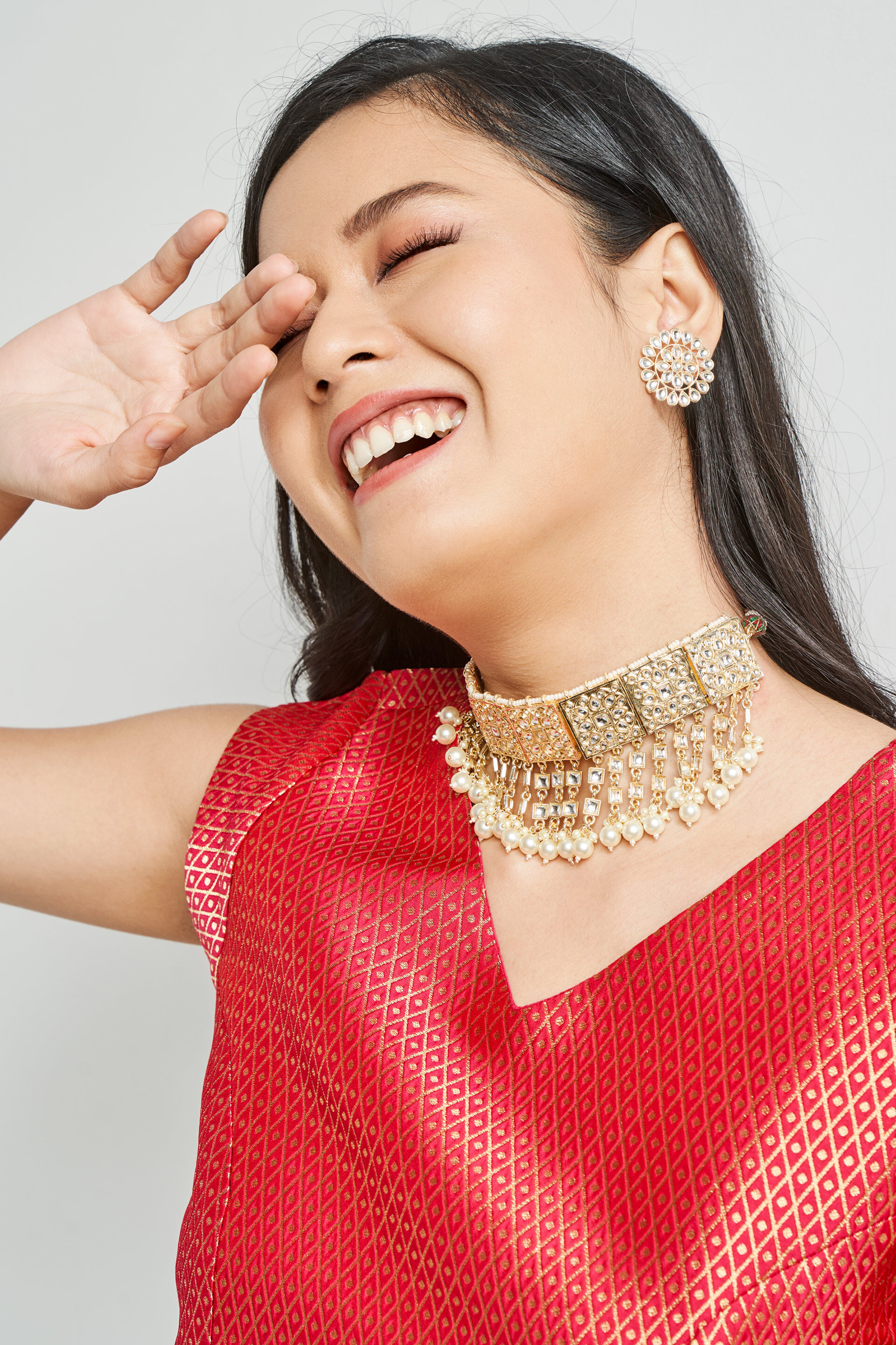 Metal on sale necklace online