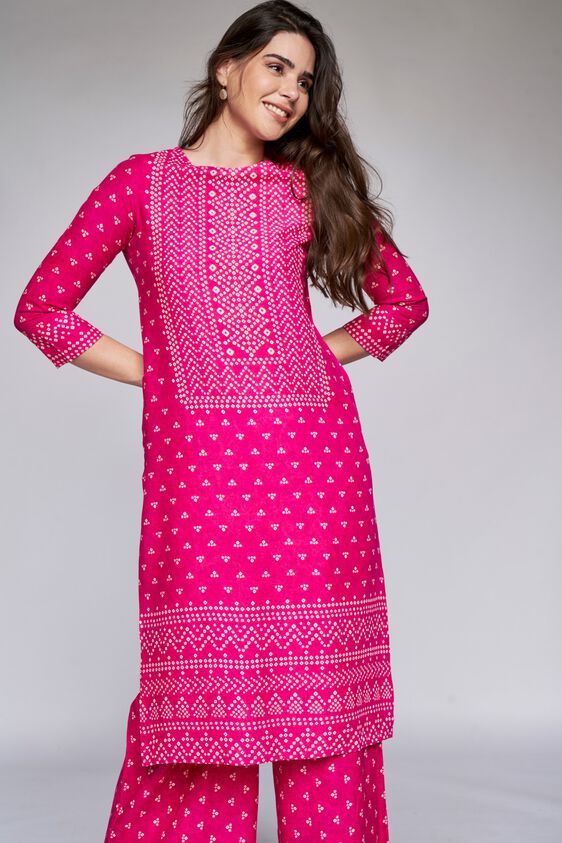 2 - Dark Pink Ethnic Motifs Kurta, image 3