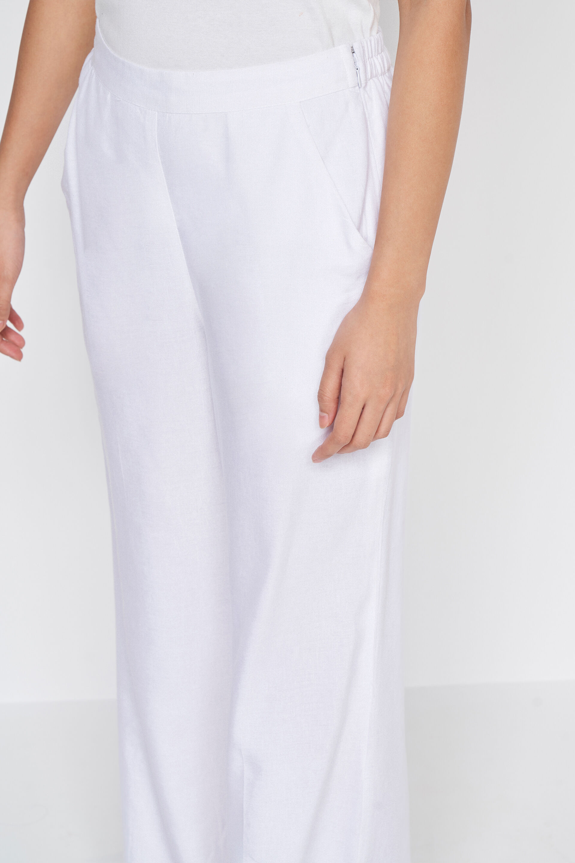 Global desi white discount palazzo