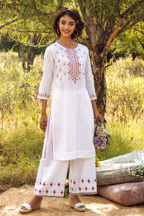 1 - White Solid Straight Kurta, image 1