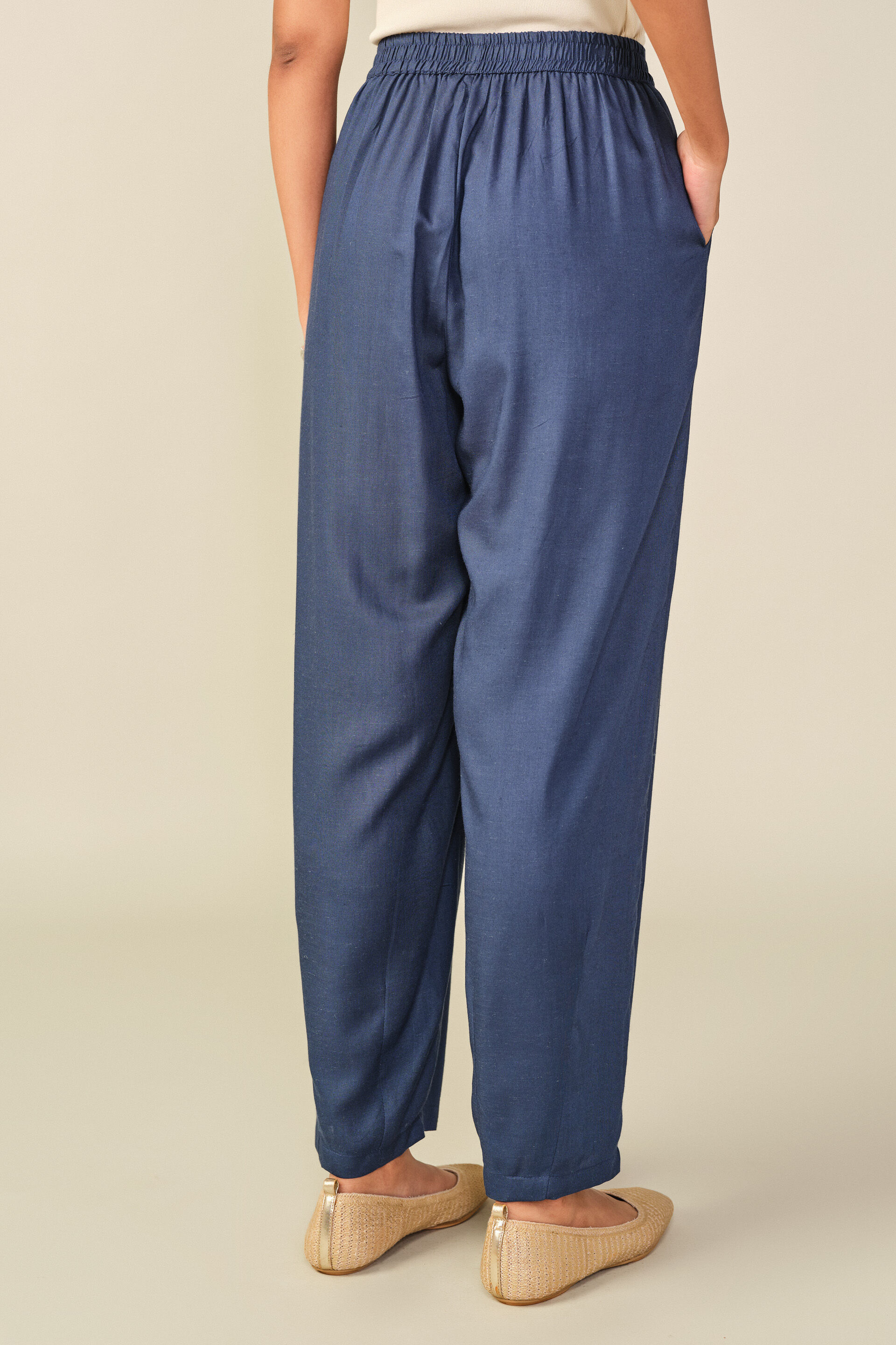 Relaxed Pants in Blue, Blue, image 4
