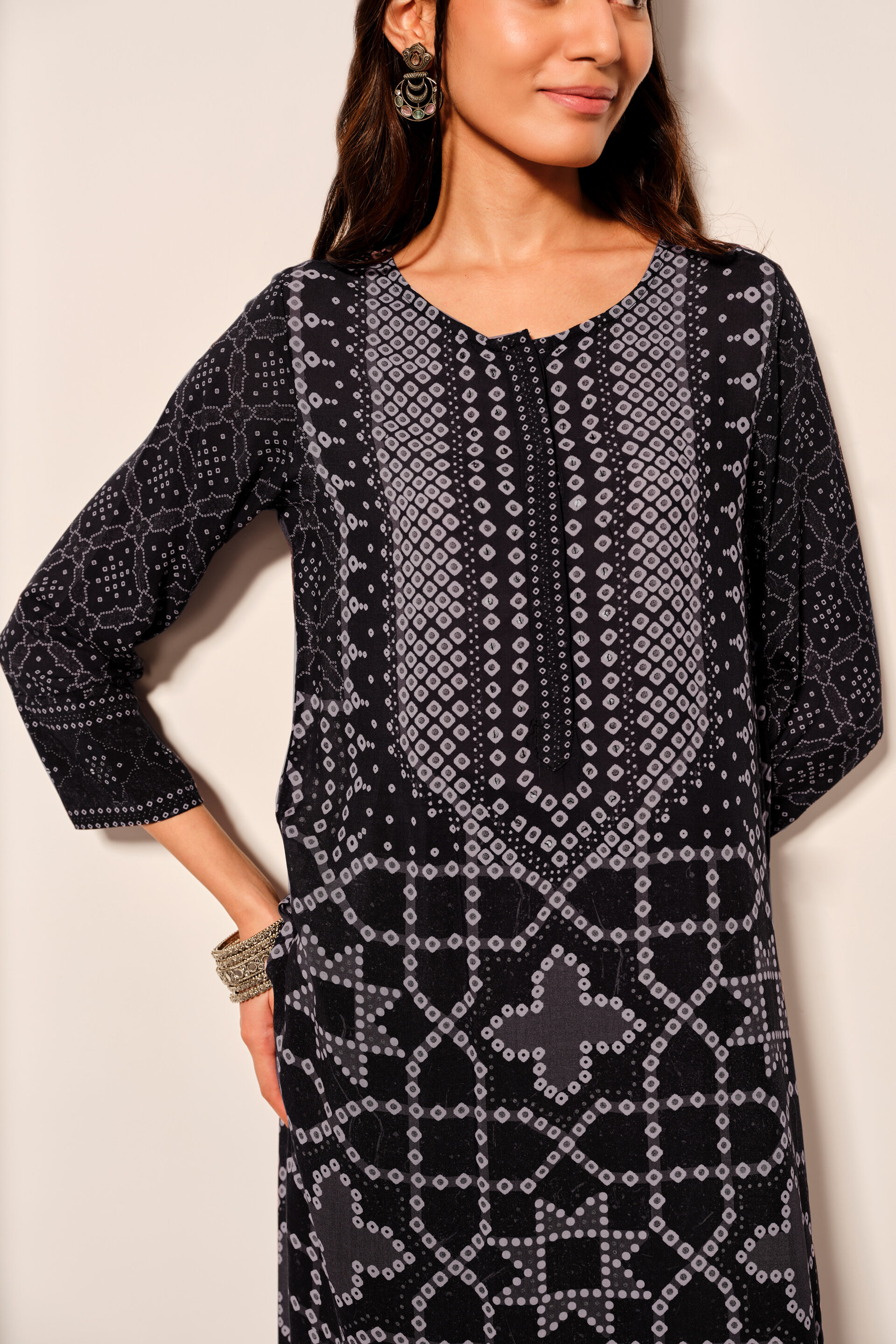 Dazzling Black Sequin Kurta Set, Black, image 5