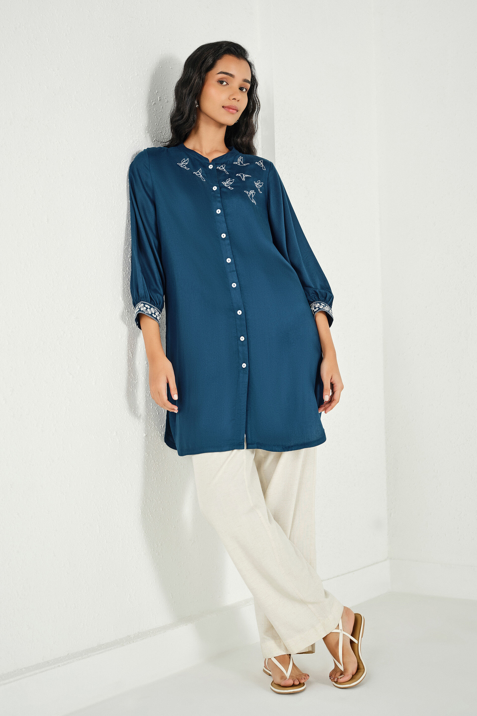 Sanchi Indigo Embroidered Tunic, Indigo, image 2