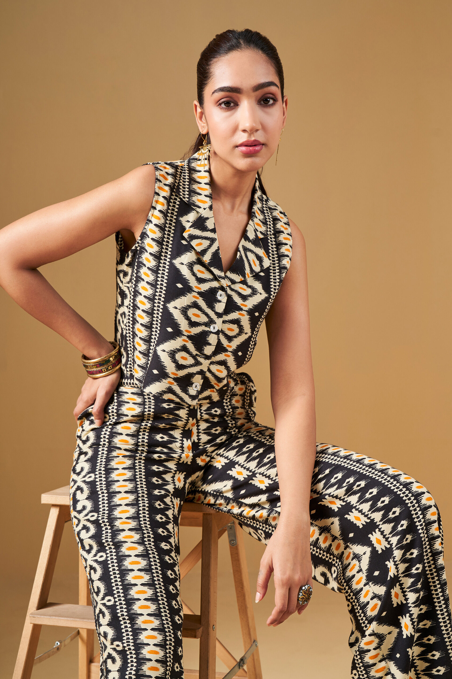 Ikat Print Viscose Cropped Co-Ord, Black, image 7