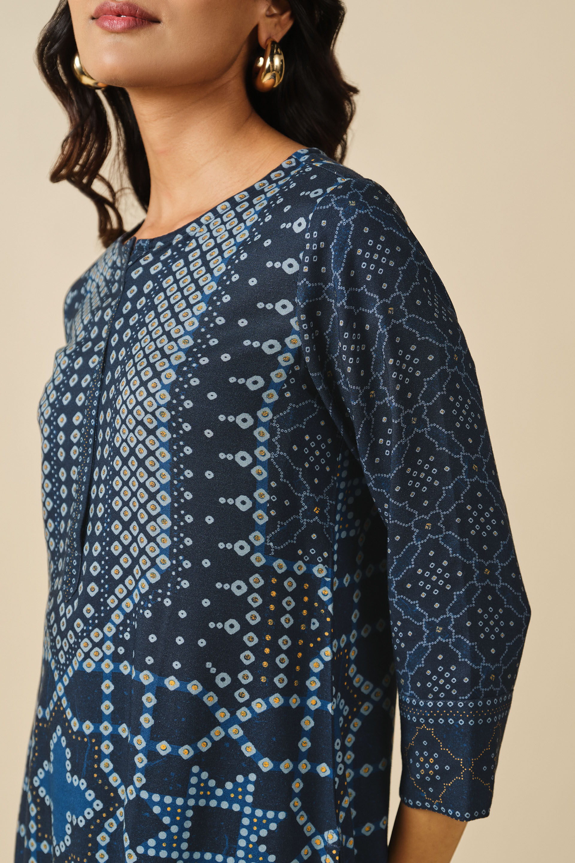Shaam Gulzar Kurta Set, Indigo, image 5