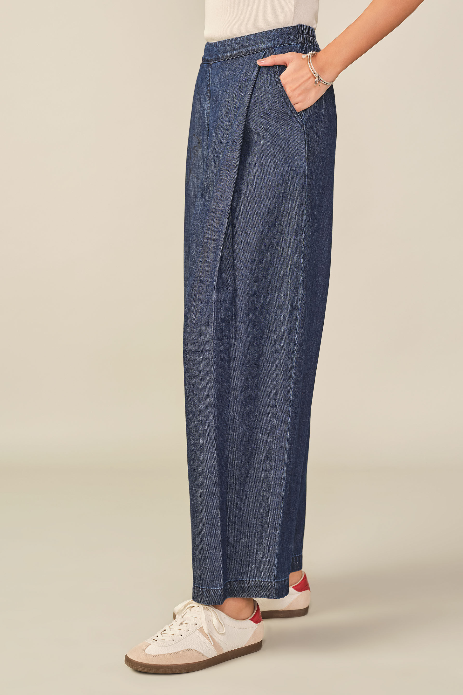 Solid Denim Pleated Pants in Indigo, Indigo, image 3