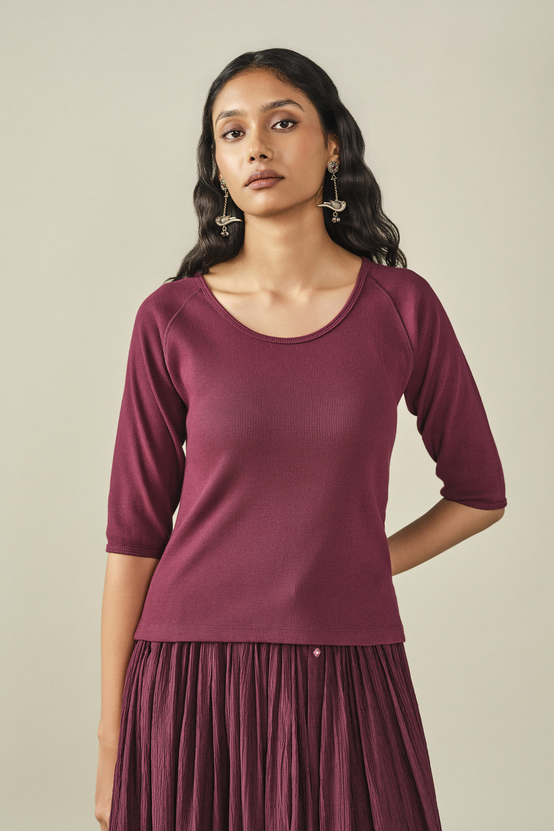 Solid Scoop Neck Top in Wine