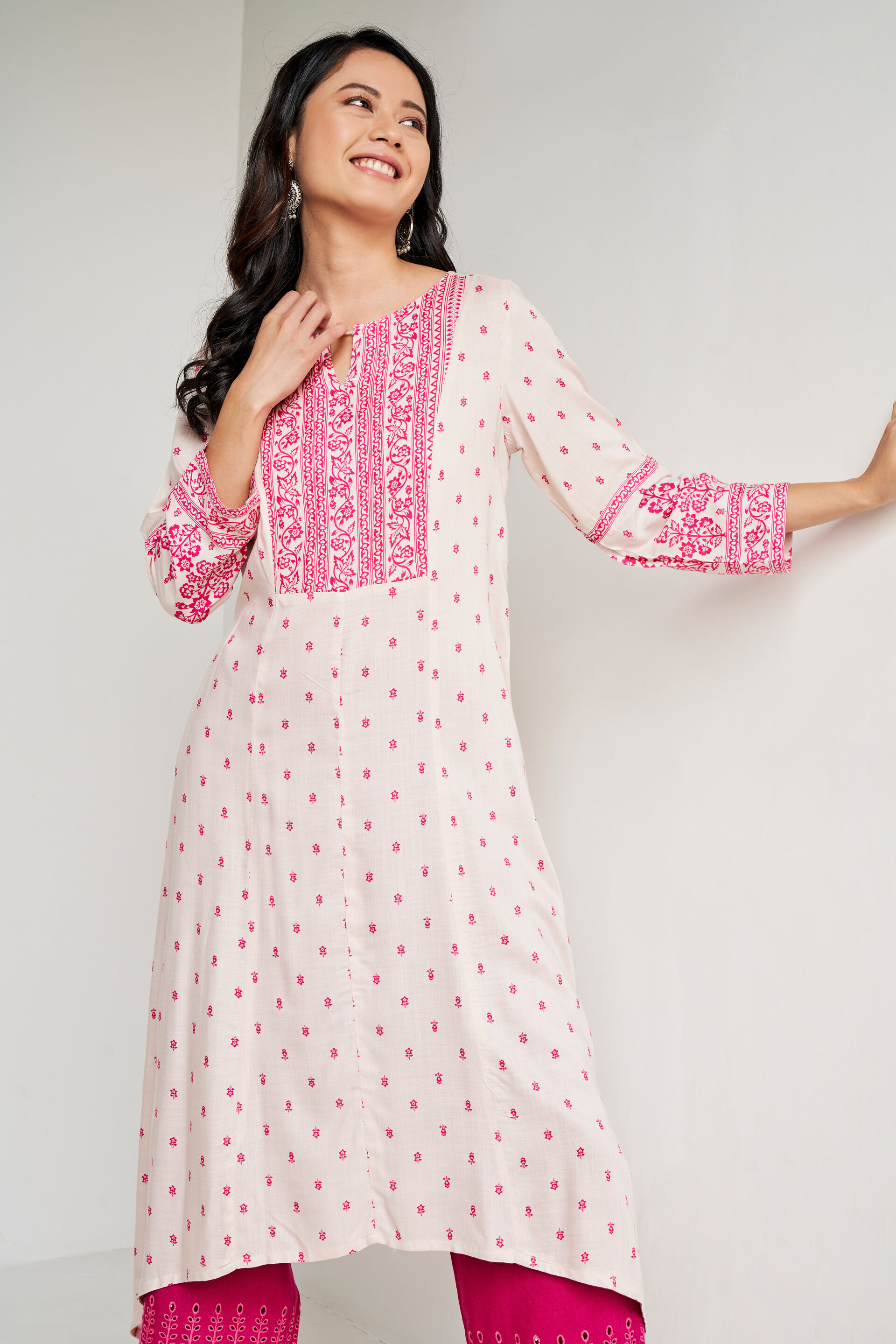 Buy GLOBAL DESI Abstract Cotton Tie Up Neck Womens Kurta | Shoppers Stop