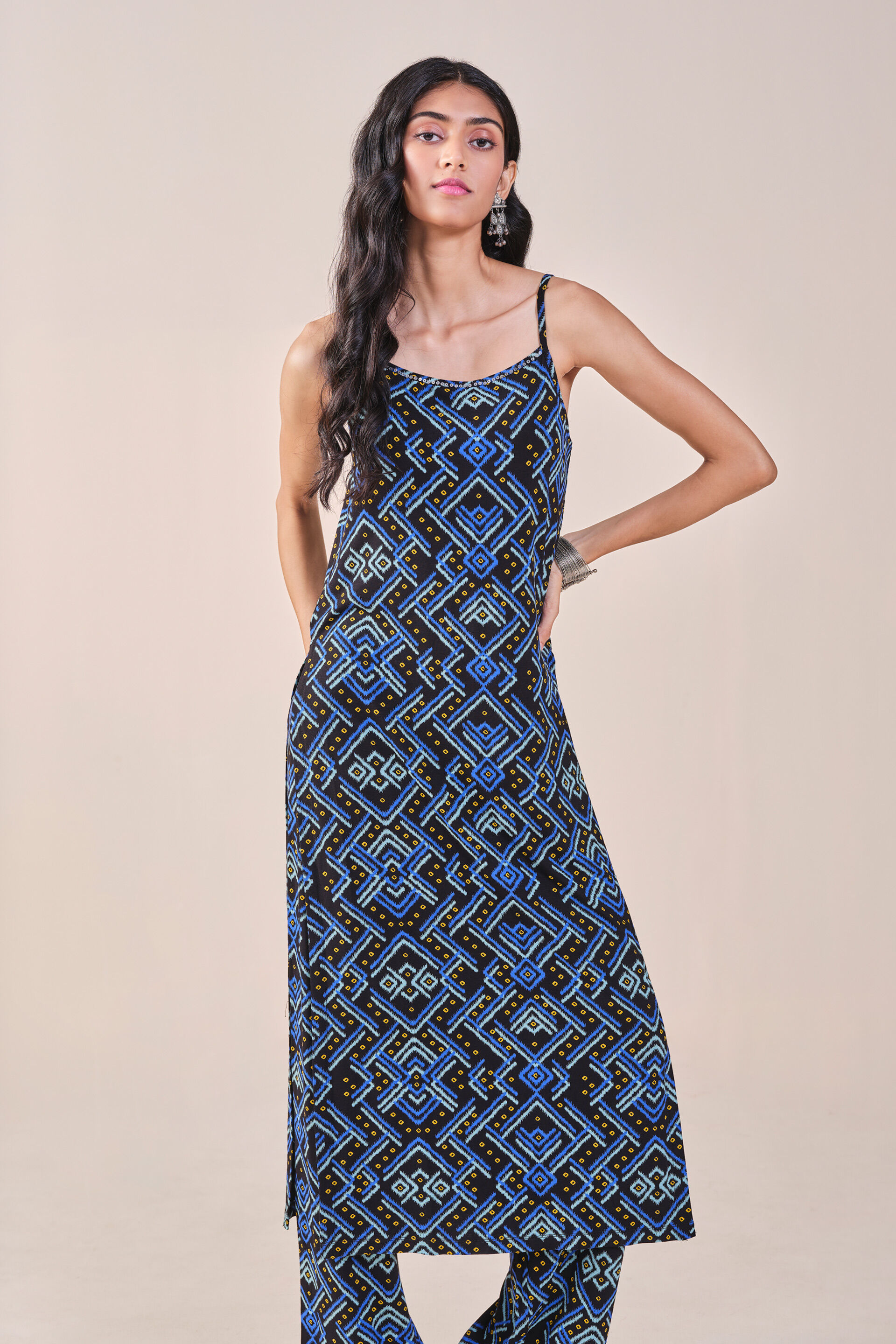 Ikat Inspired Print viscose Knit Kurta Set, Black, image 9