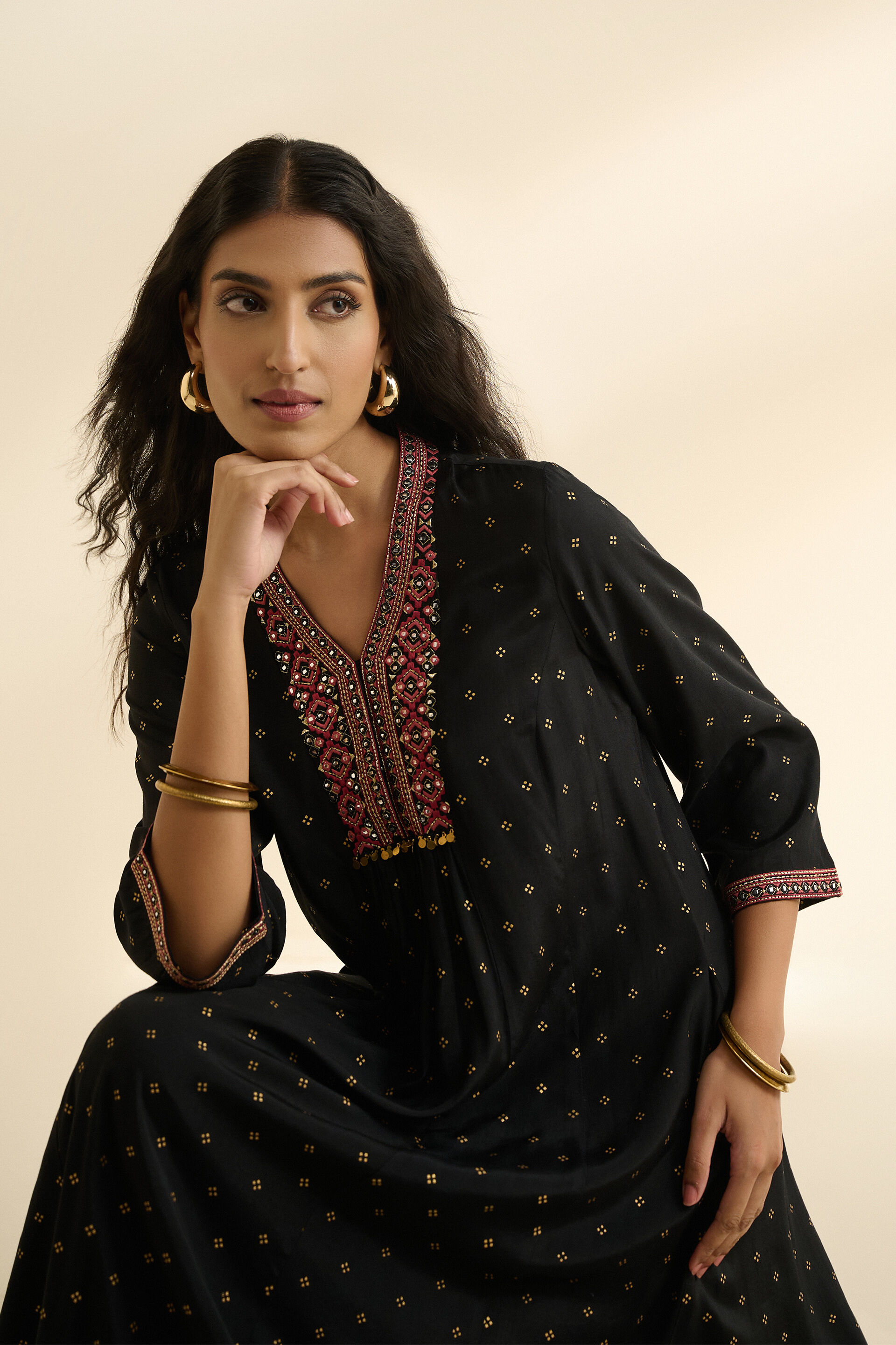 Daastan-e-Kurta, Black, image 4