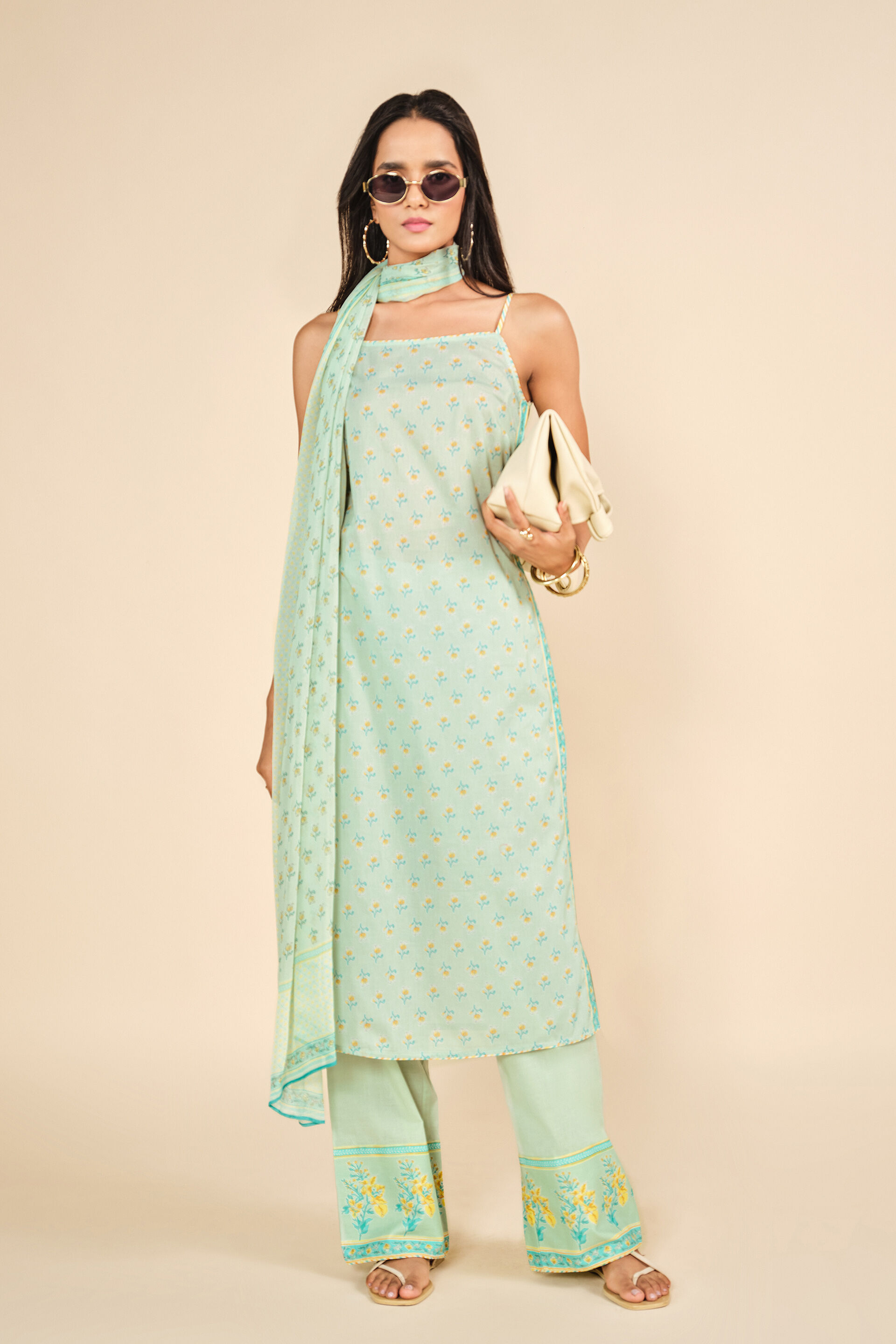 Udta Lamha Kurta Set - Green, Green, image 2