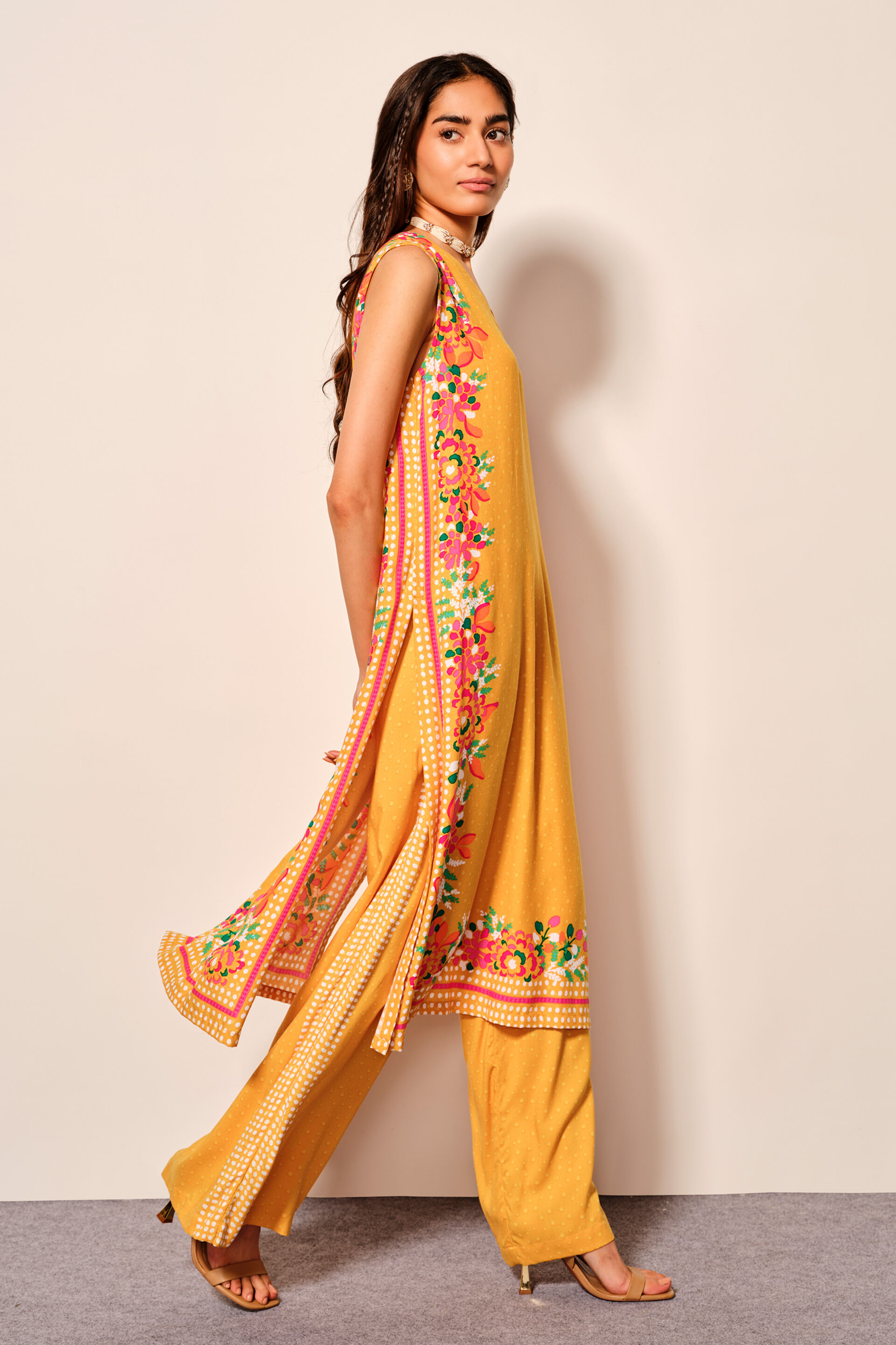Mustard India-Inspired Floral Print Kurta Set, Mustard, image 2