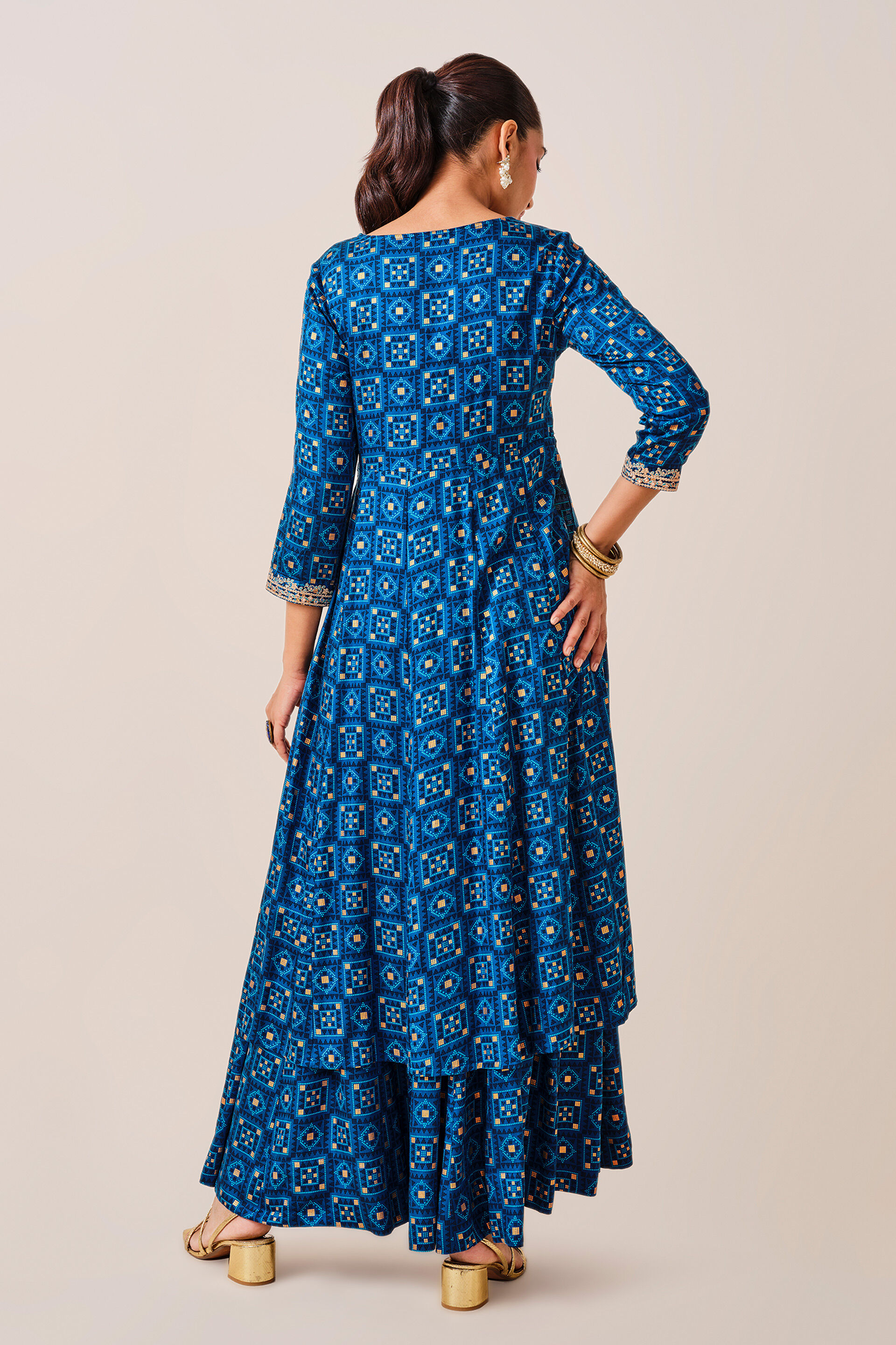 Blue embroidered Kurta - Skirt Set, Blue, image 7