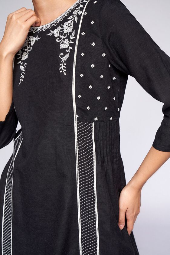 6 - Black Embroidered Fit and Flare Kurta, image 6
