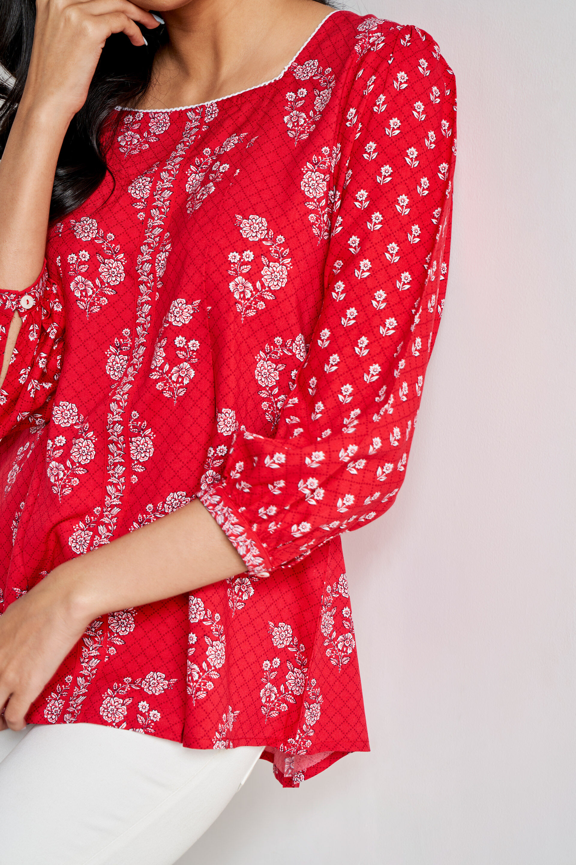 Red Floral Straight Top, Red, image 3