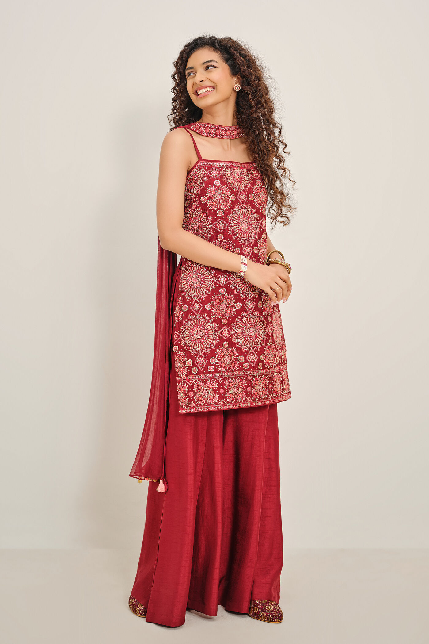 Mehr Red Kurta Set