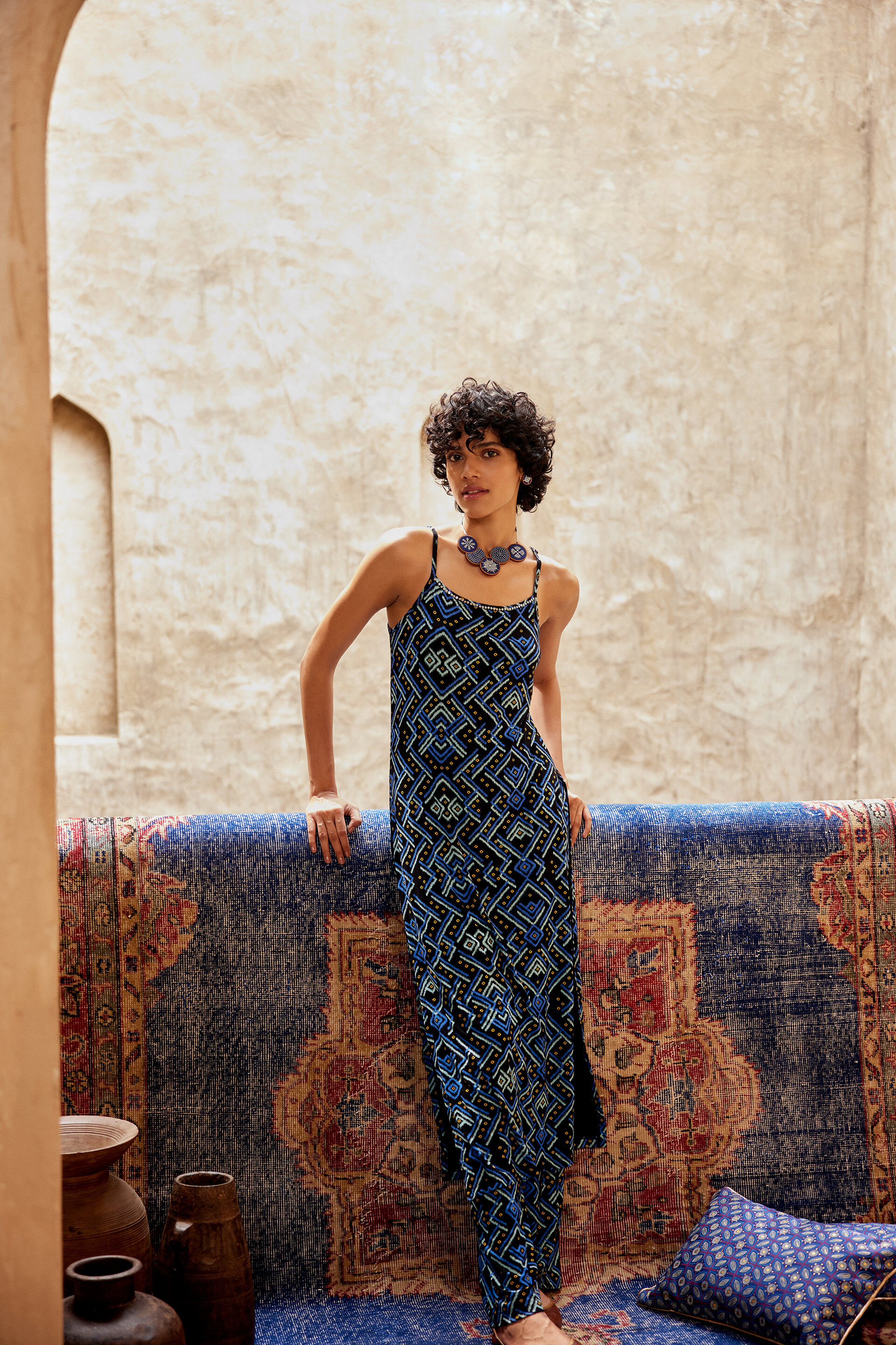 Ikat Inspired Print viscose Knit Kurta Set, Black, image 2