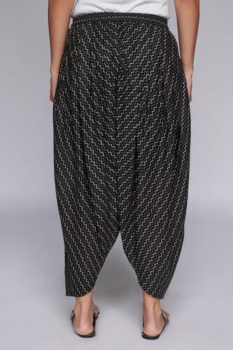 5 - Black Chevron Bottom, image 5