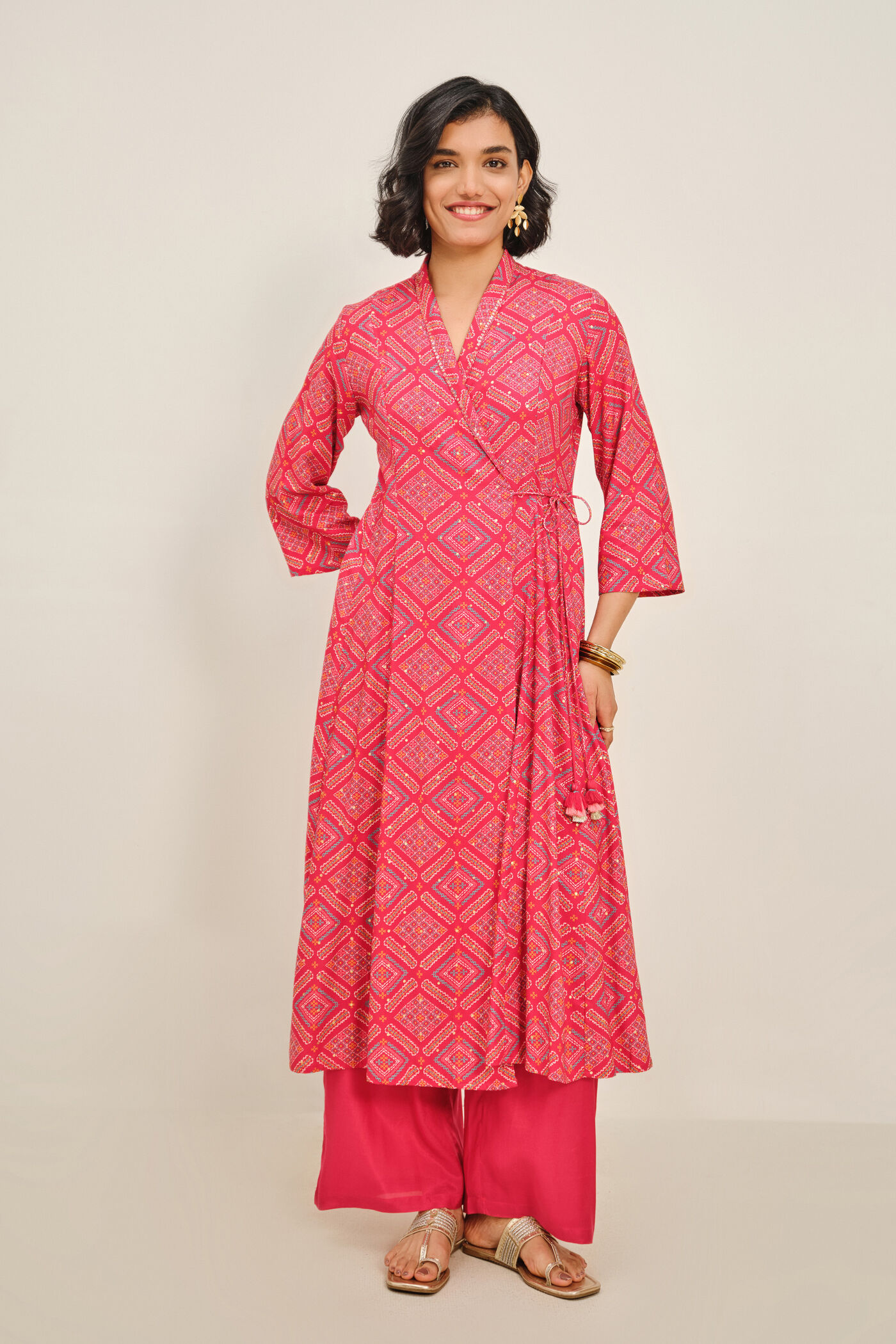 Laal Guldasta Kurta Set