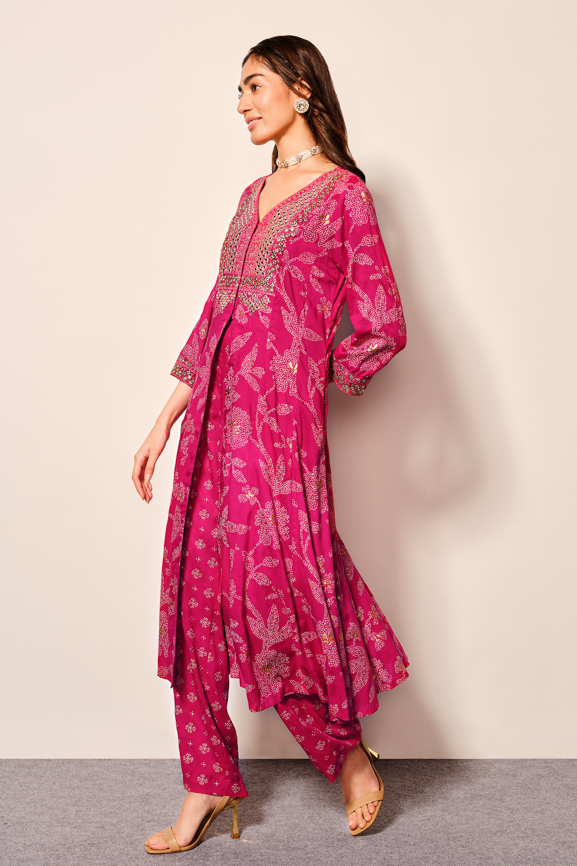 Pink Jacket-Style Viscose Kurta set In Leafy Print, Pink, image 3