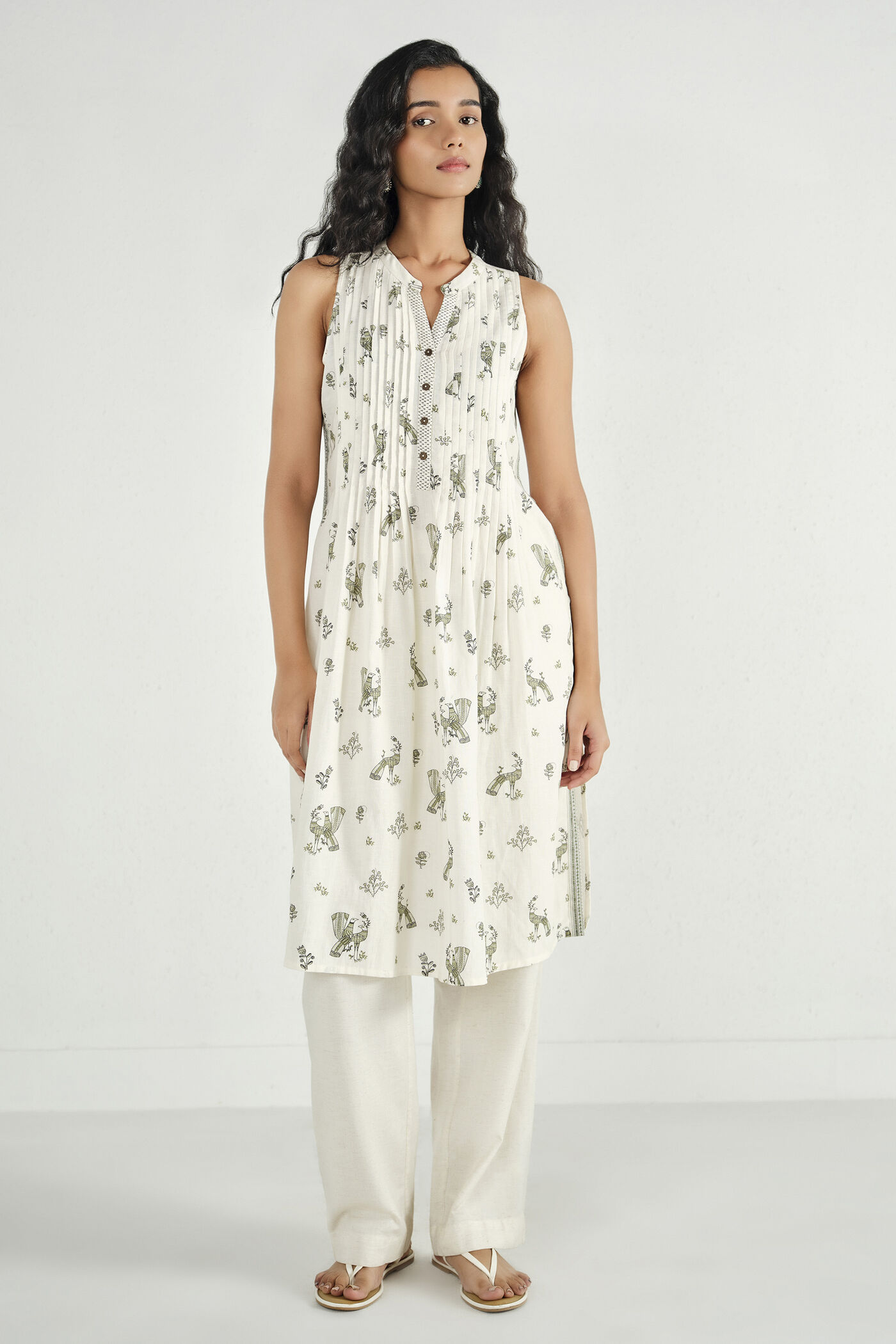 Kora Phool Kurta