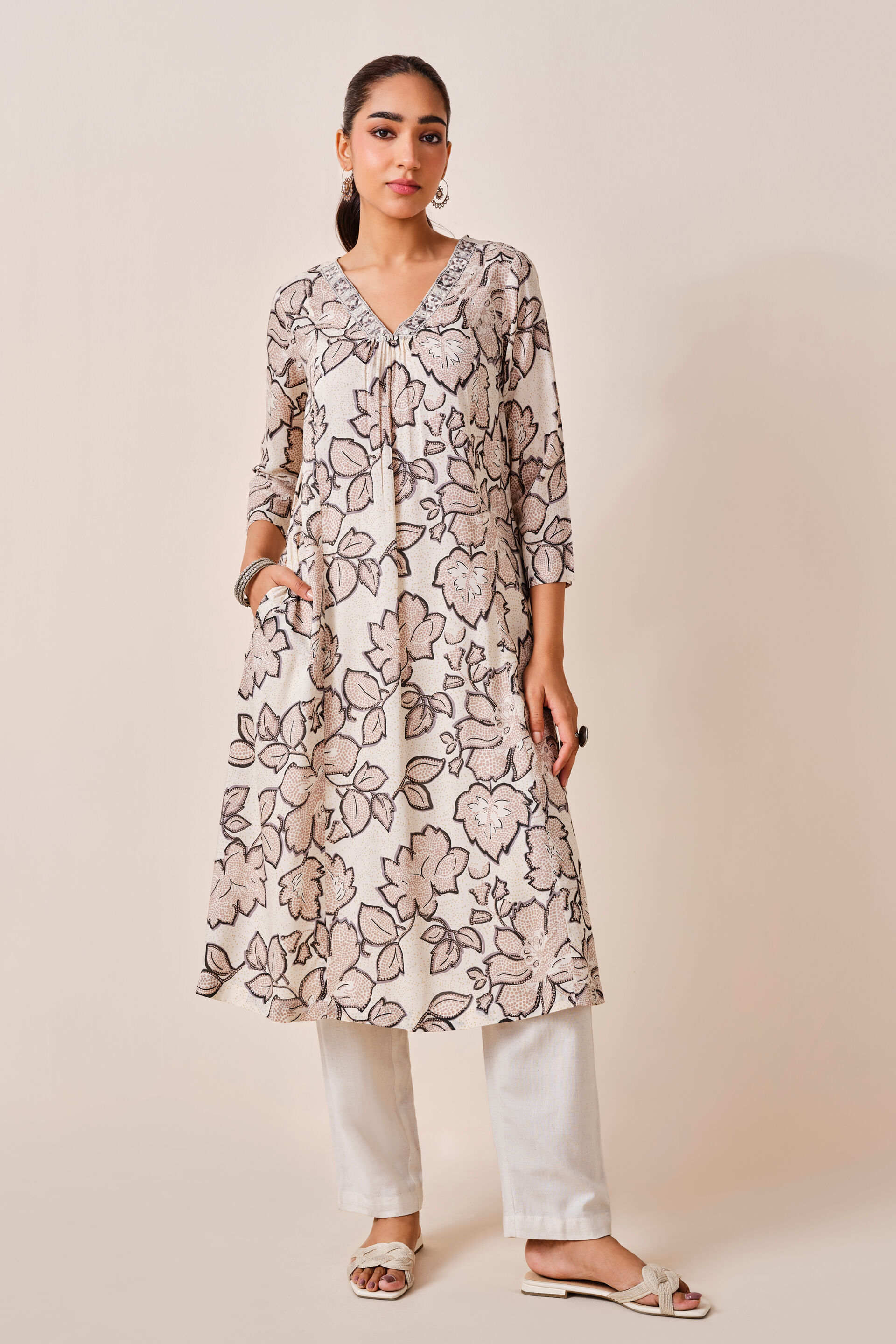 Off White Floral Print Viscose Kurta, Off White, image 2