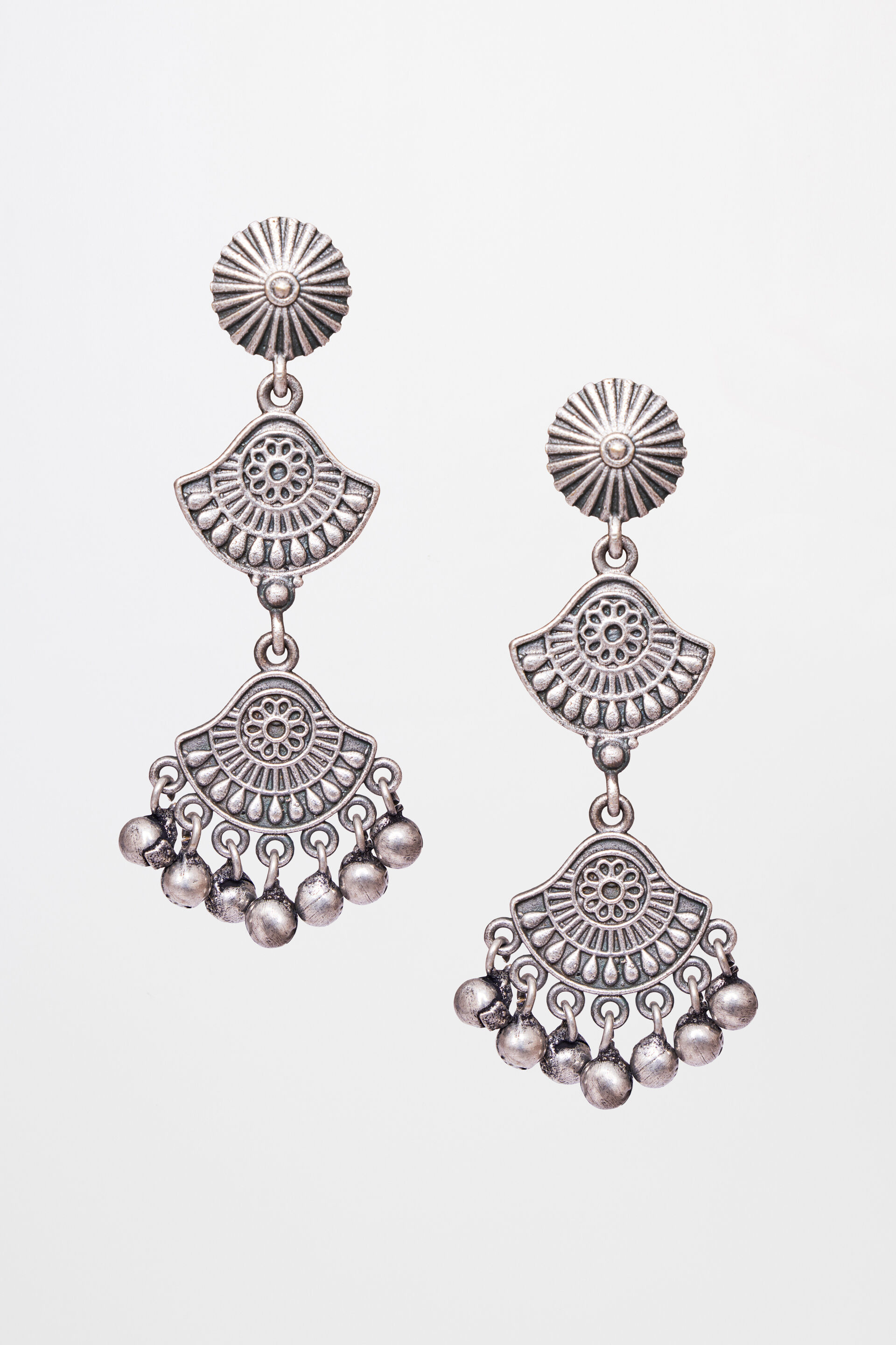 Global 2024 desi earrings