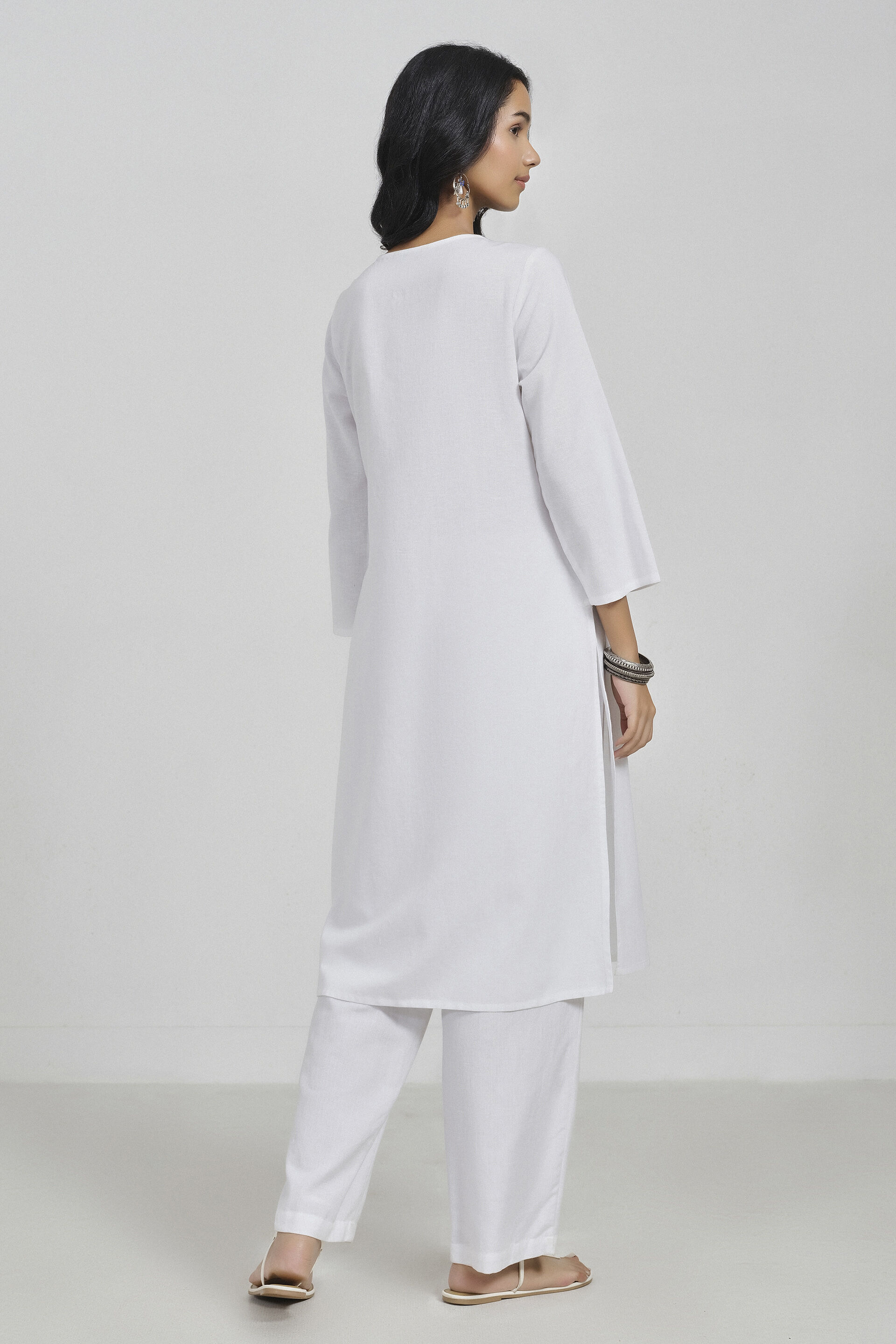 Safed Embroidered Kurta, White, image 5
