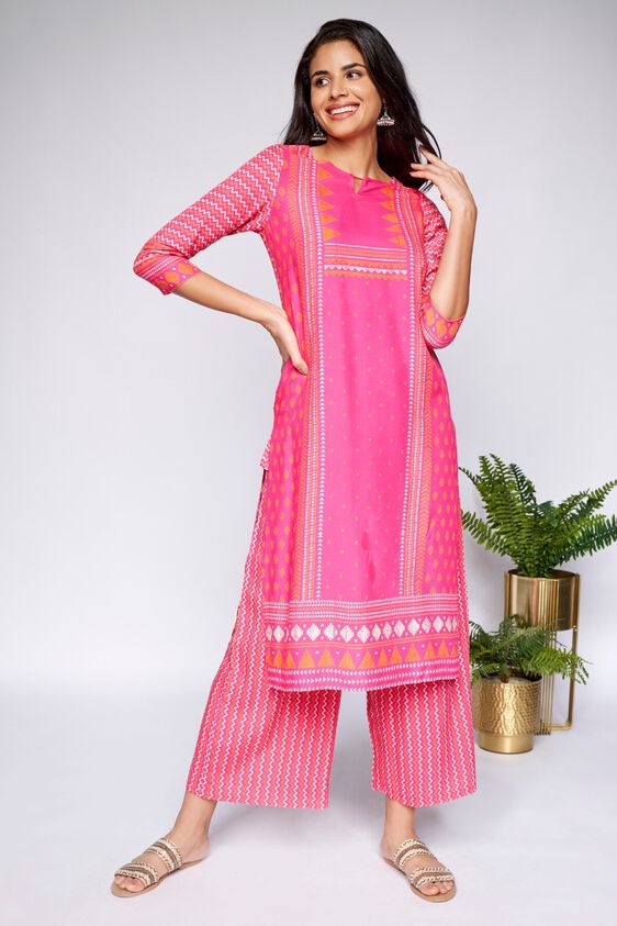 1 - Pink Geometric Bottom, image 1