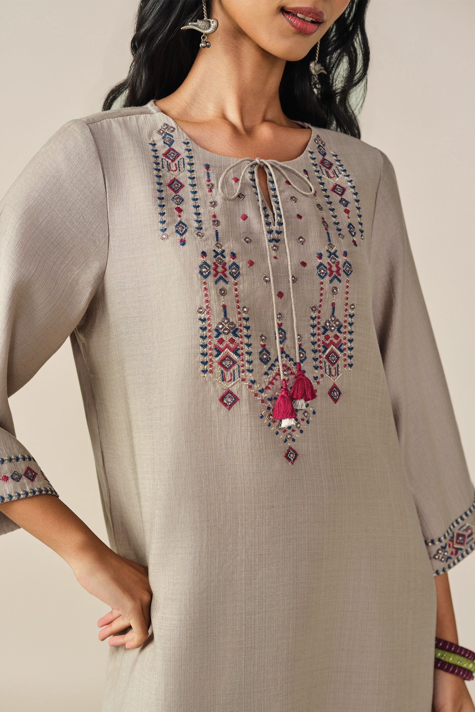 Embroidered Kurta Set in Grey, Grey, image 2
