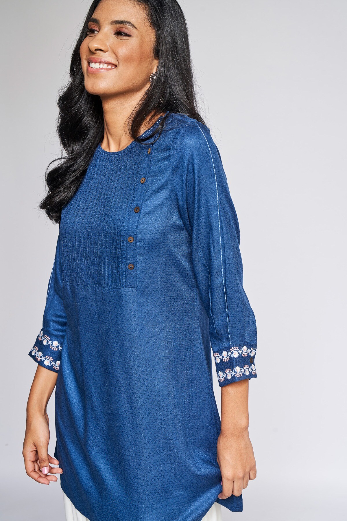 2 - Indigo Solid Straight Tunic, image 2