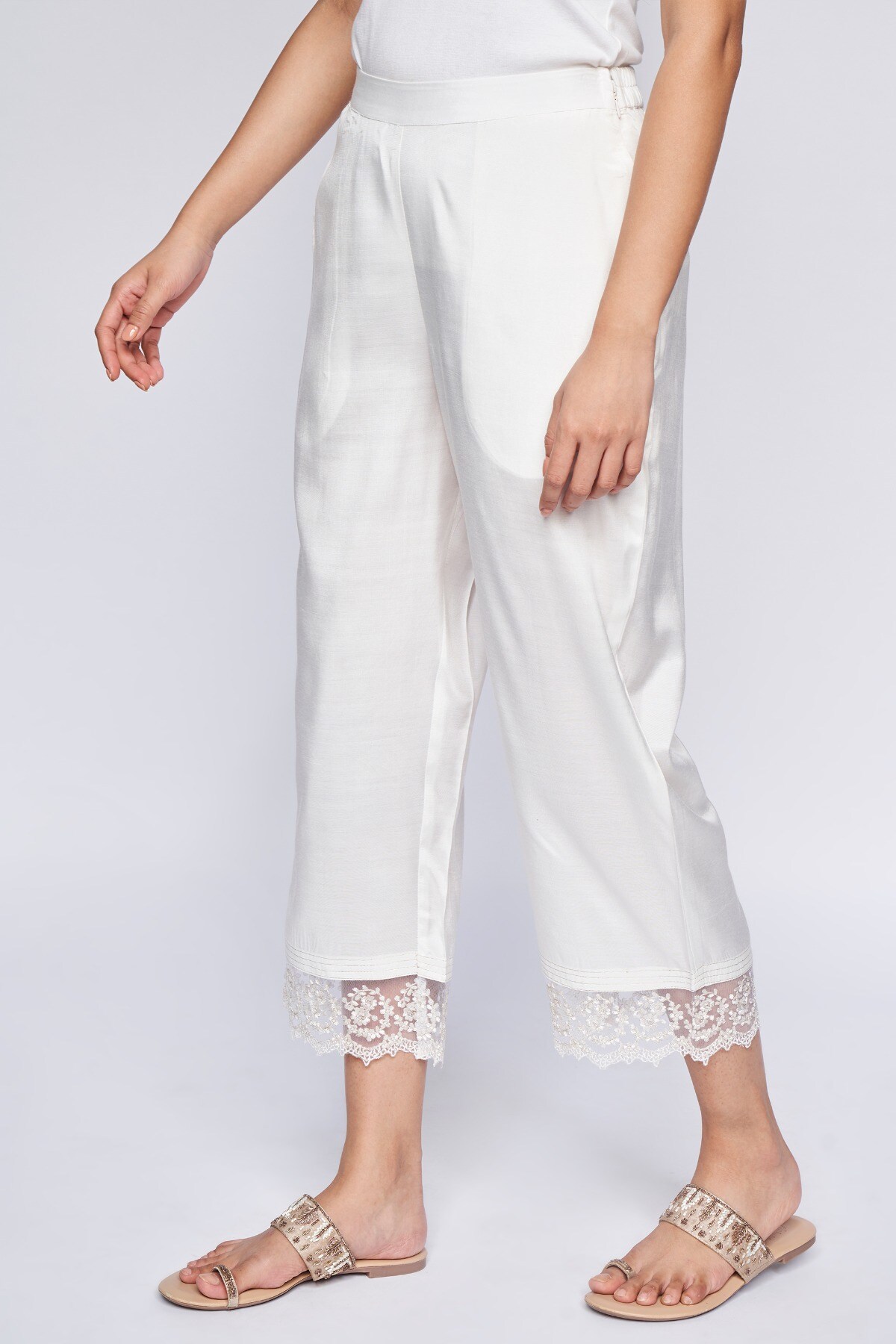 Buy GLOBAL DESI Off White Solid Viscose Straight Fit Women's Pants |  Shoppers Stop