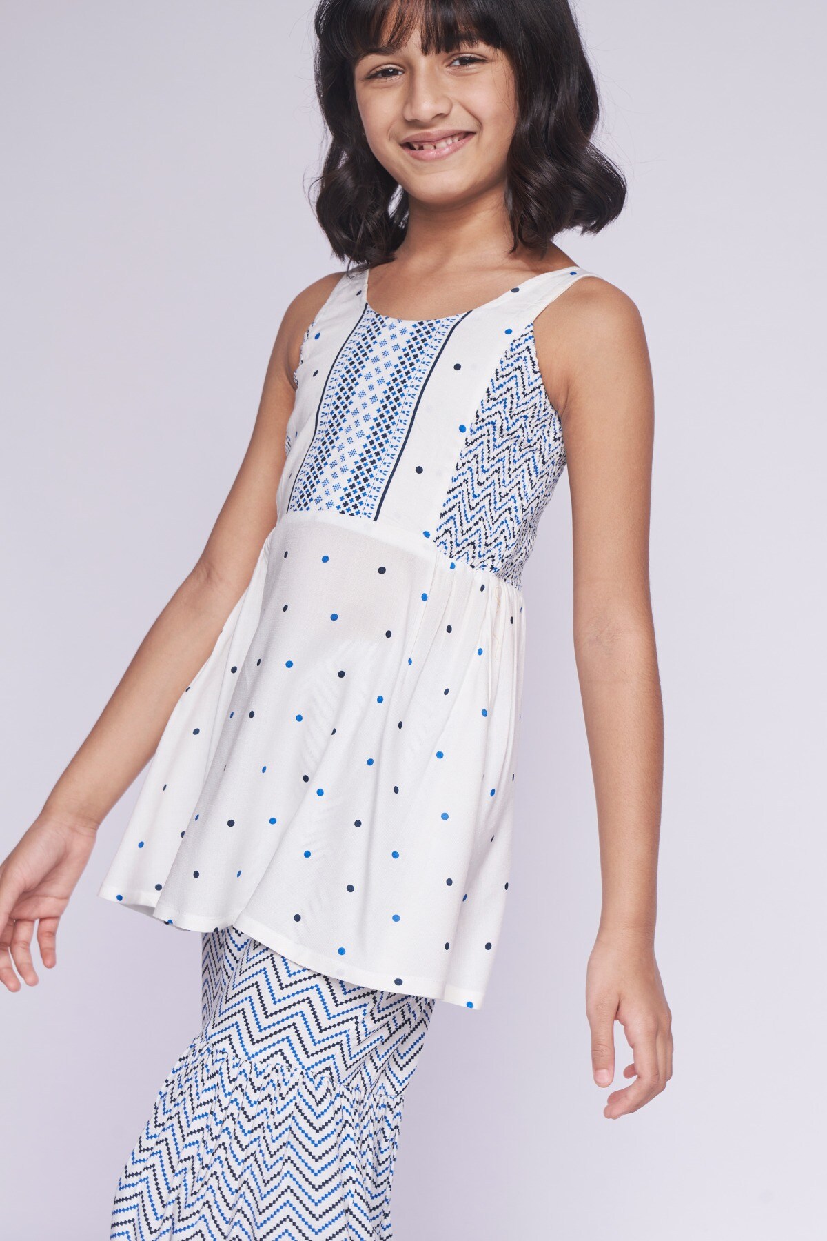 4 - White Smocking Geometric Suit, image 4