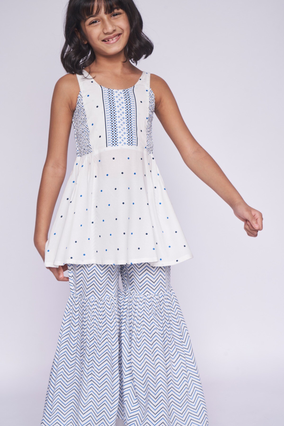 3 - White Smocking Geometric Suit, image 3