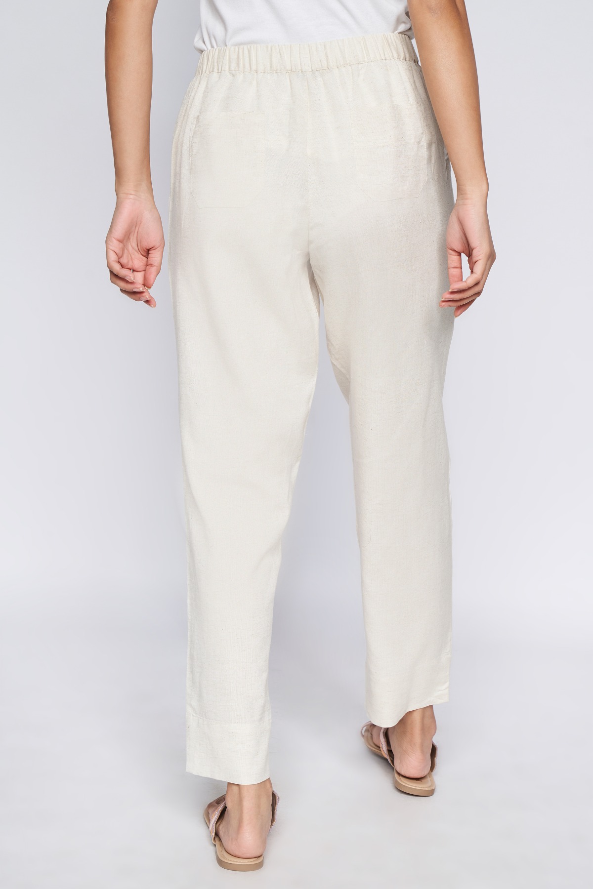 3 - White Solid Straight Bottom, image 3