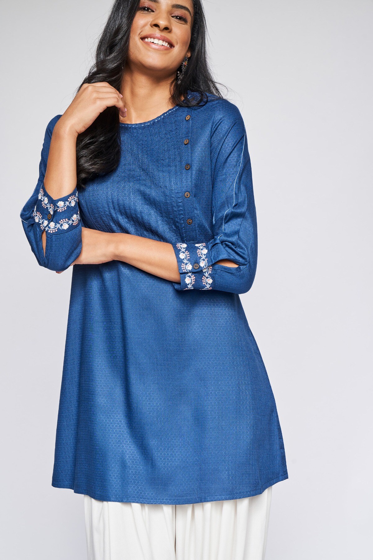 1 - Indigo Solid Straight Tunic, image 1