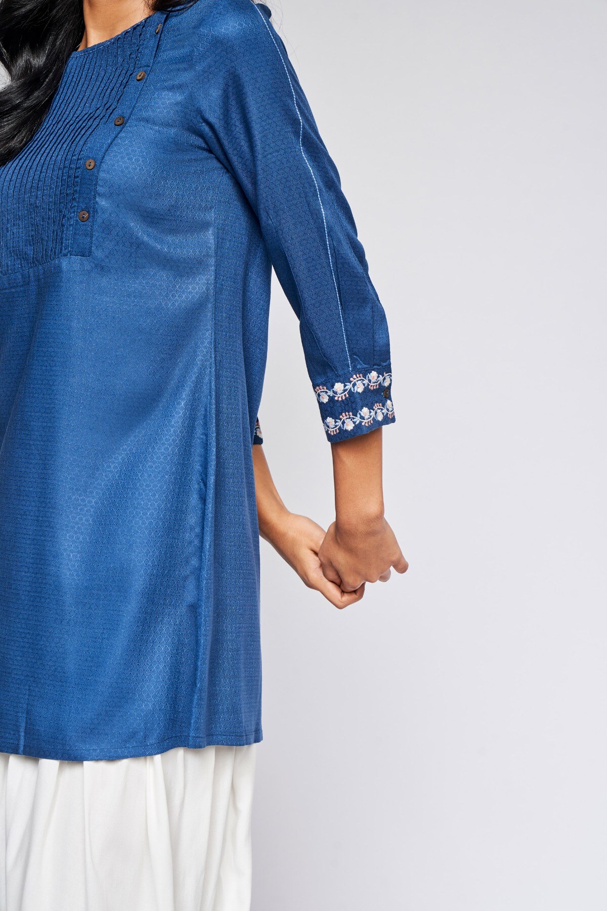 5 - Indigo Solid Straight Tunic, image 5