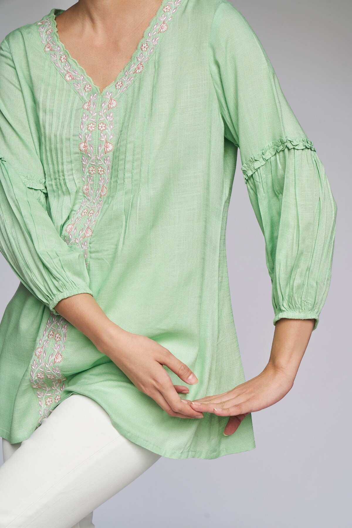 5 - Mint Solid Straight Top, image 5