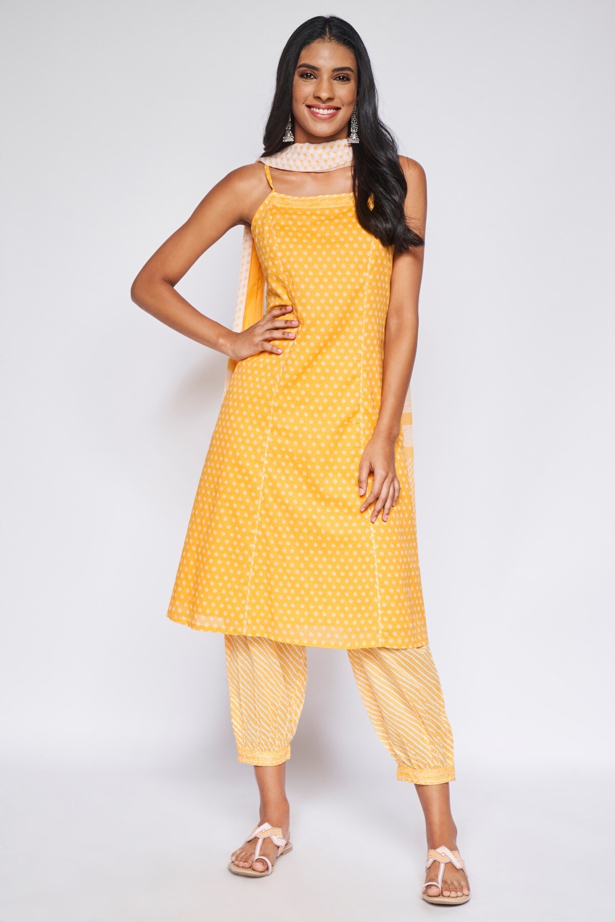 Buy Yellow Geometric Flared Suit Online at Best Price at Global